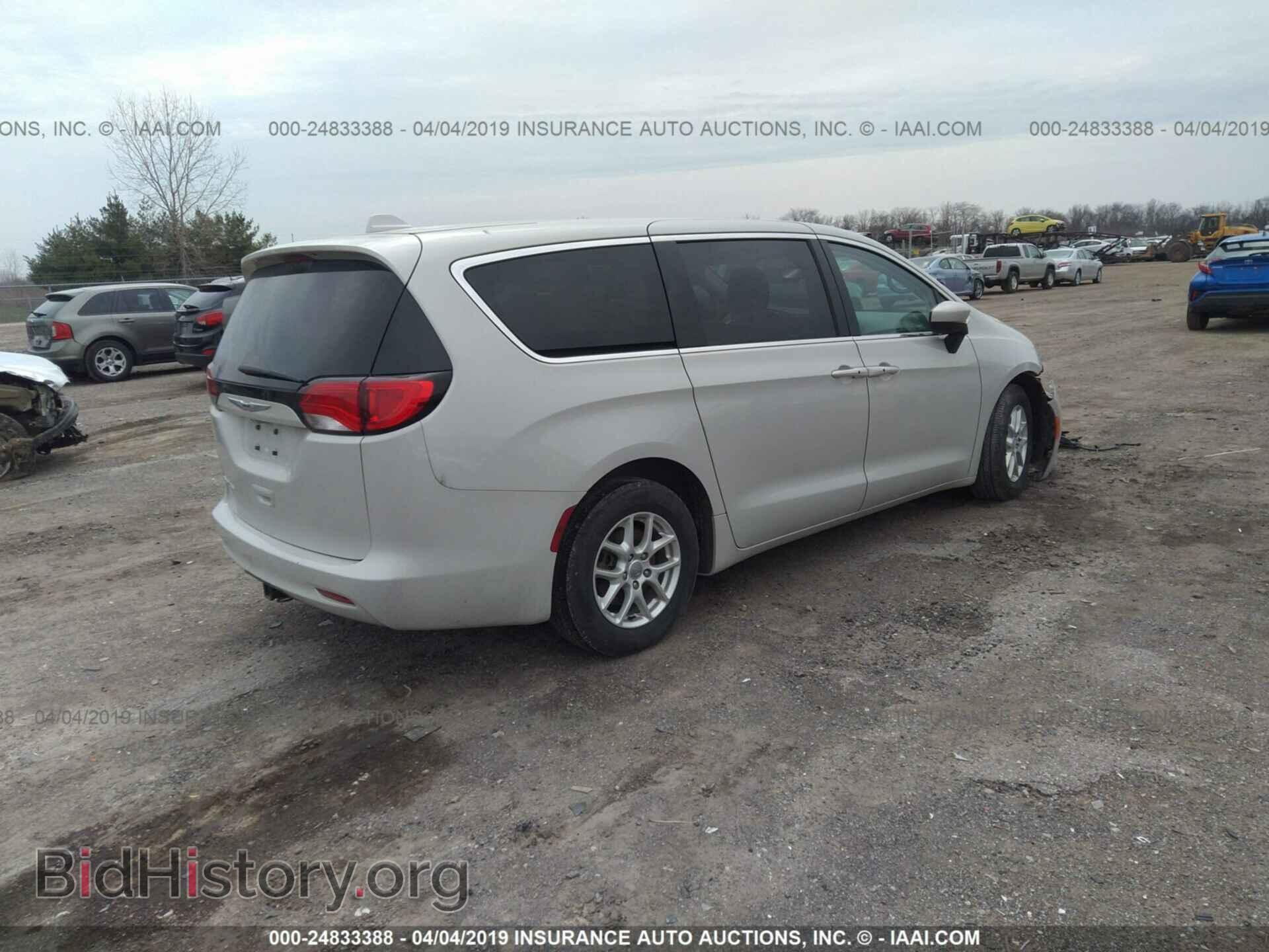 2017 CHRYSLER PACIFICA - VIN: 2C4RC1DG2HR588979 - Фото 4