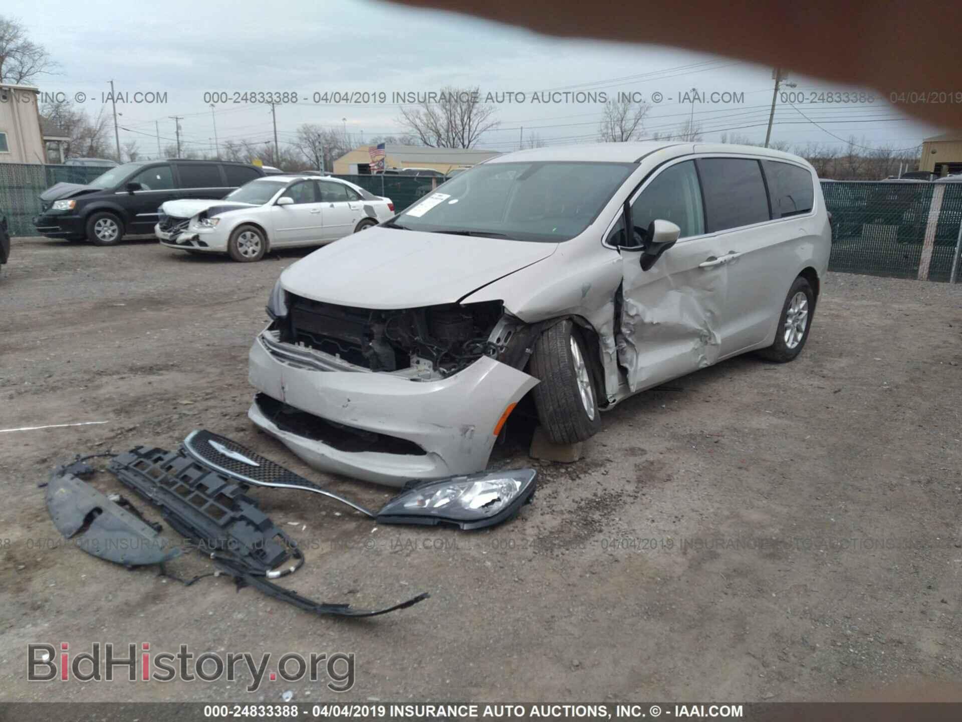 2017 CHRYSLER PACIFICA - VIN: 2C4RC1DG2HR588979 - Фото 6