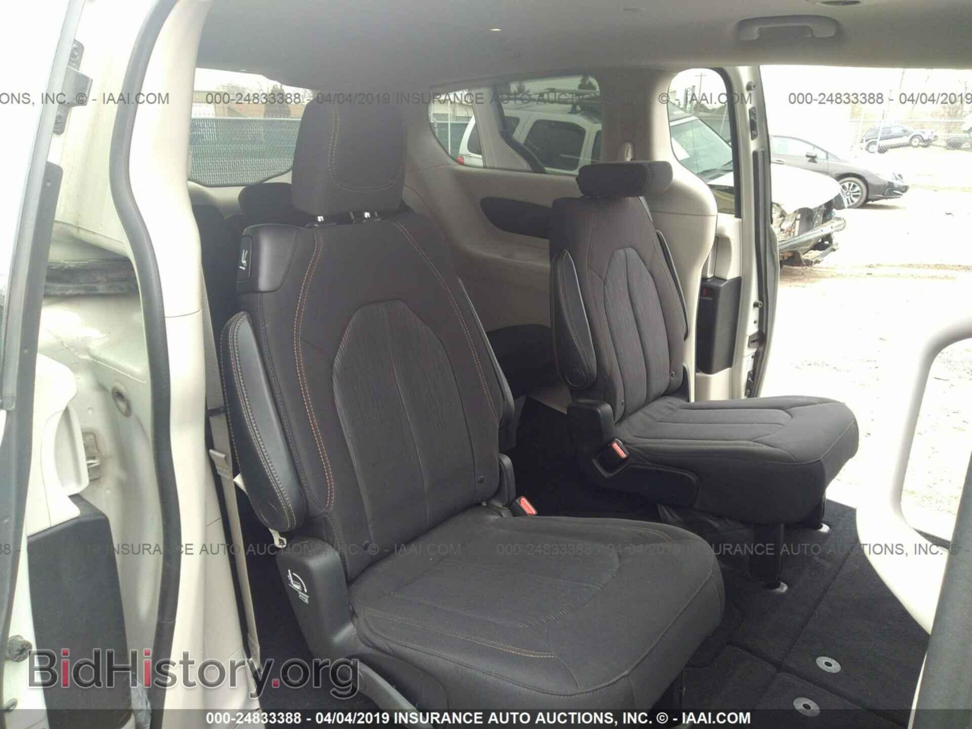 2017 CHRYSLER PACIFICA - VIN: 2C4RC1DG2HR588979 - Фото 8