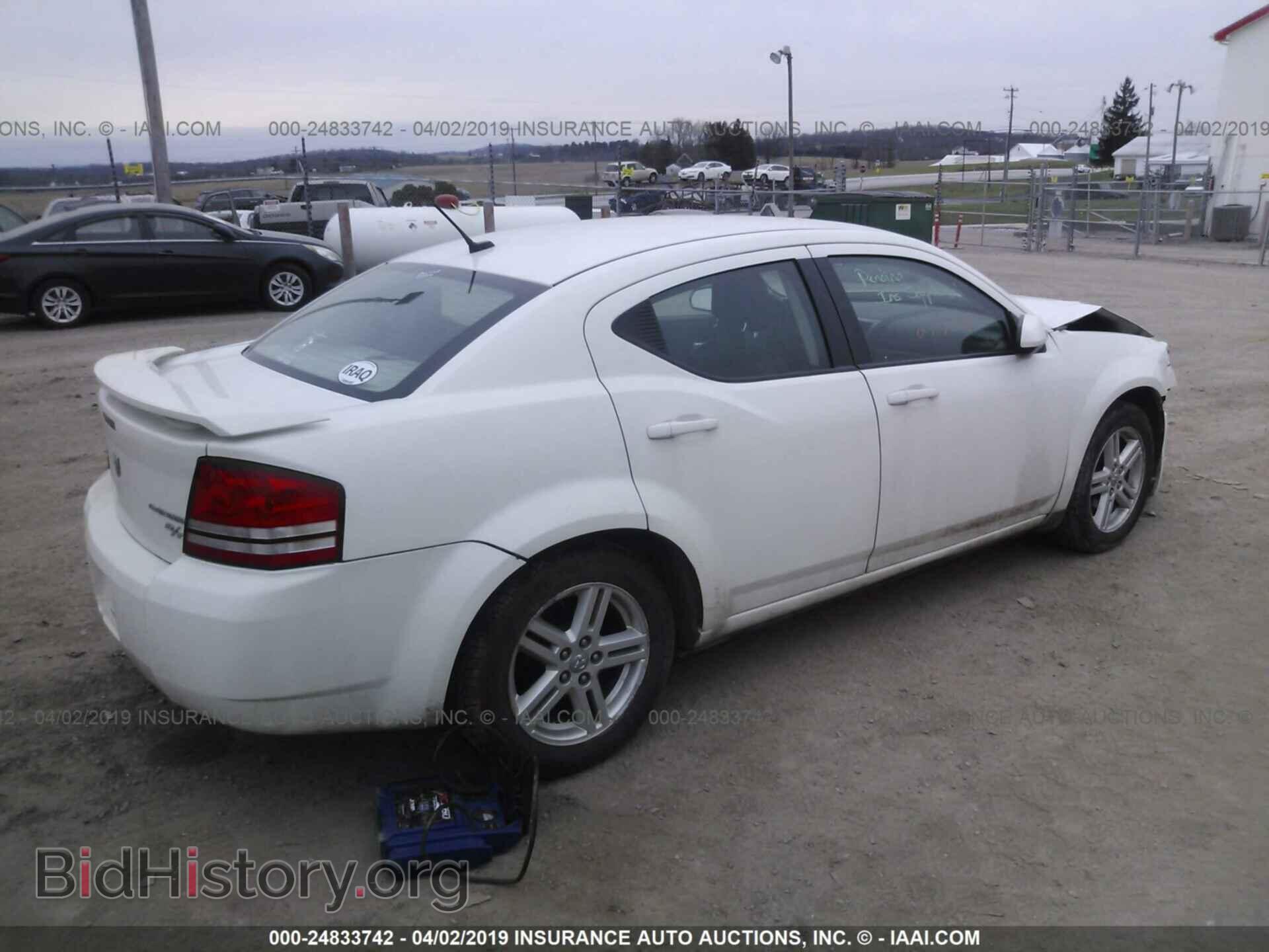 2010 DODGE AVENGER - VIN: 1B3CC5FB2AN156573 - Photo 4