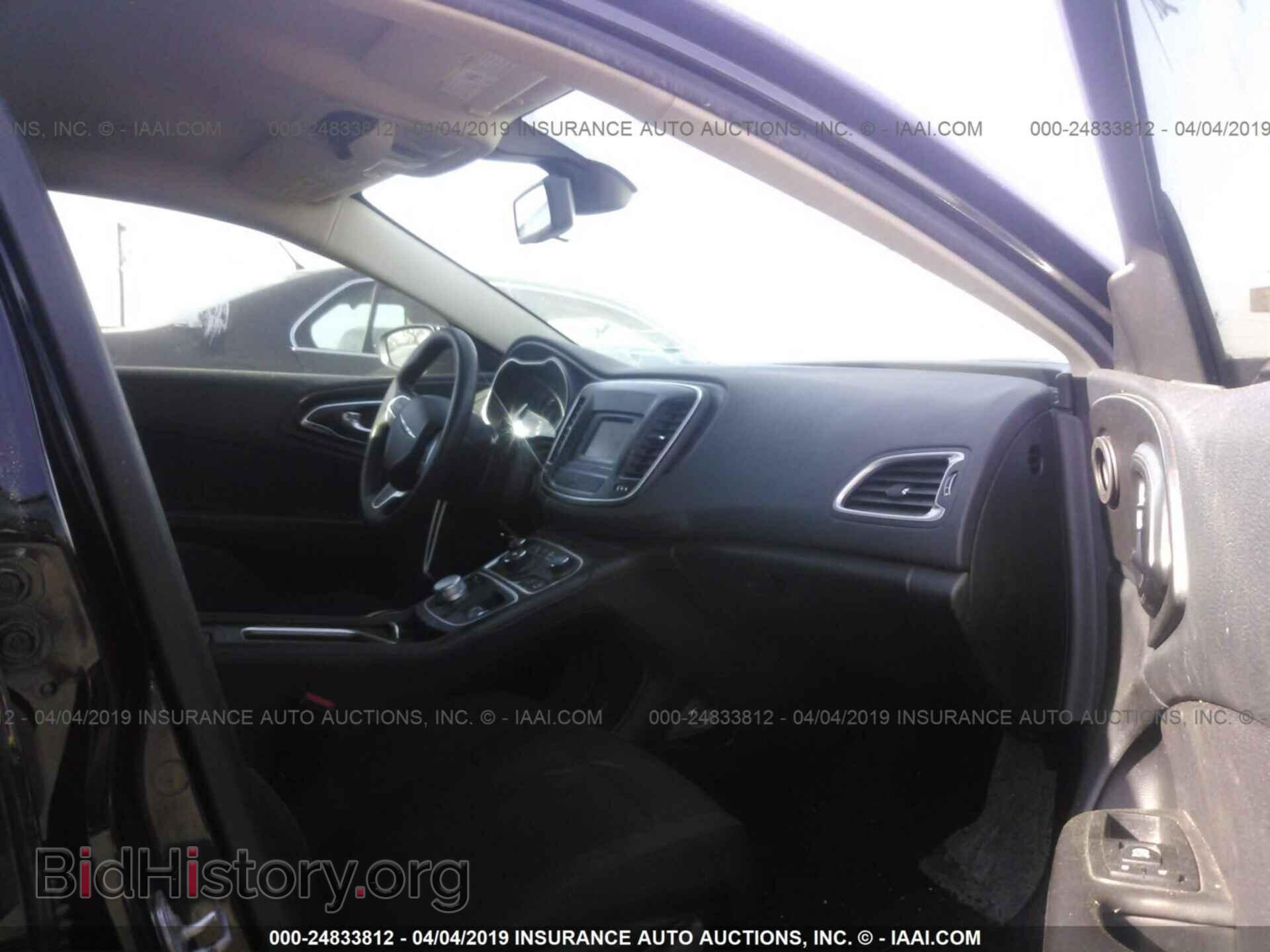 2016 CHRYSLER 200 - VIN: 1C3CCCAB1GN152179 - Фото 5