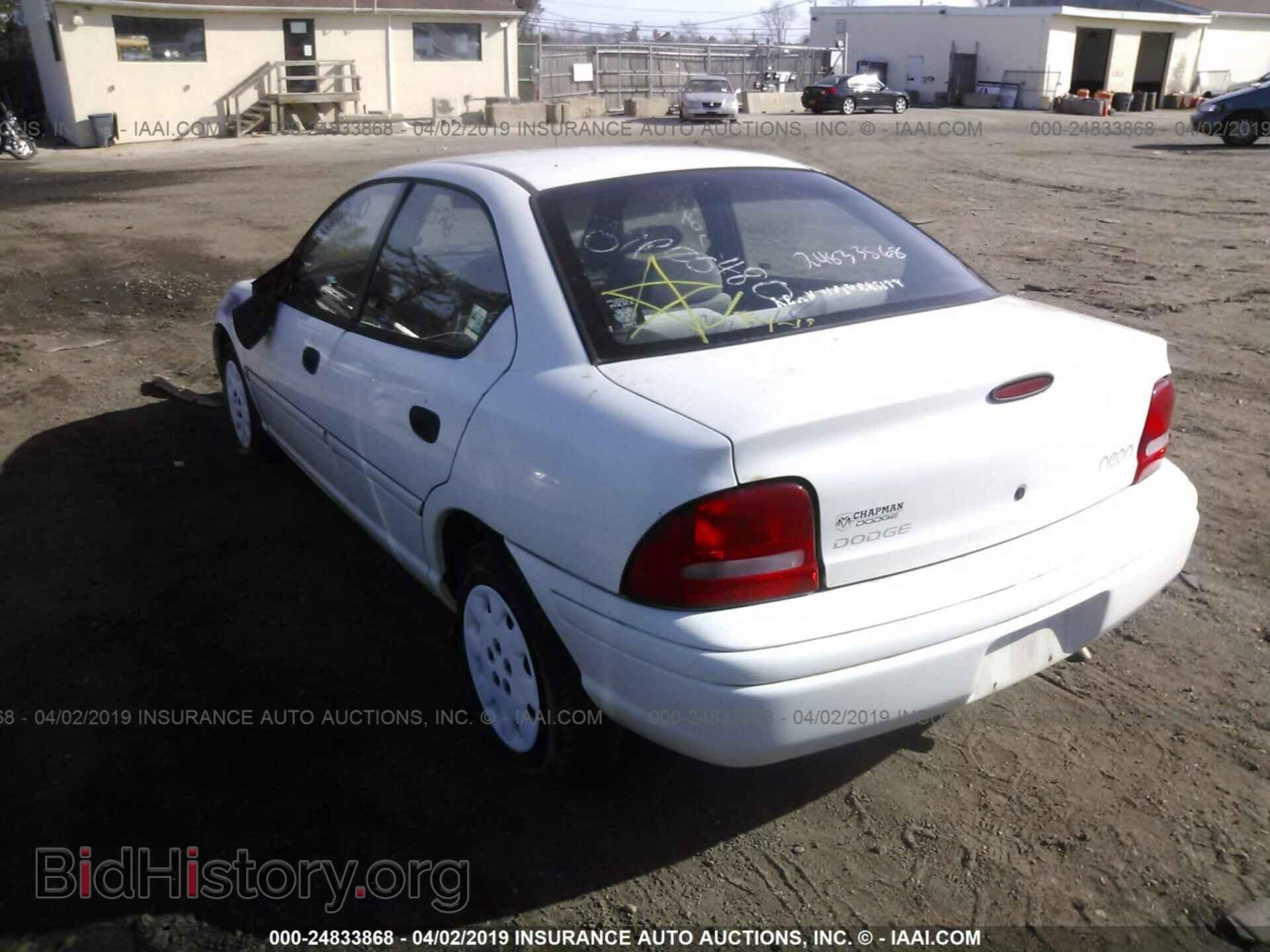 1998 DODGE NEON - VIN: 3B3ES47CXWT206673 - Фото 3