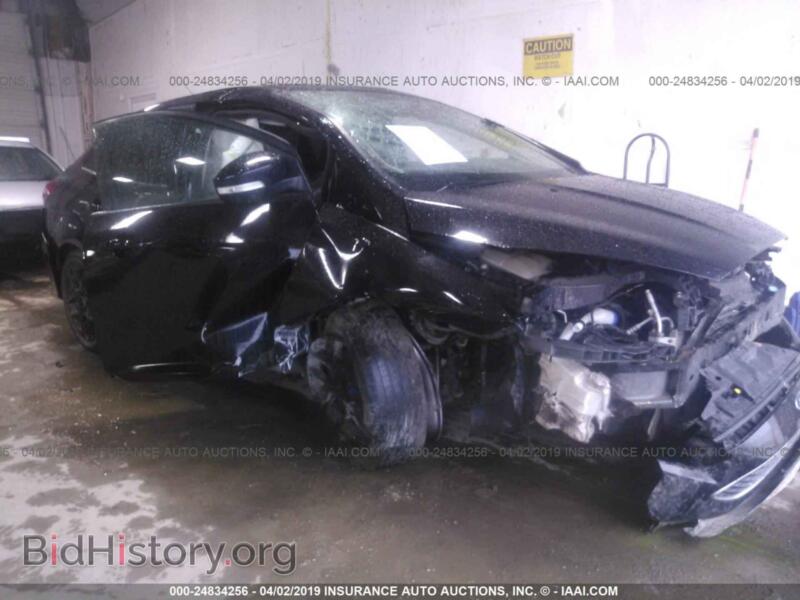 2016 Ford FOCUS SE (VIN 1FADP3F26GL330277) — фото 1 из 10, IAAI, повреждение: правый бок