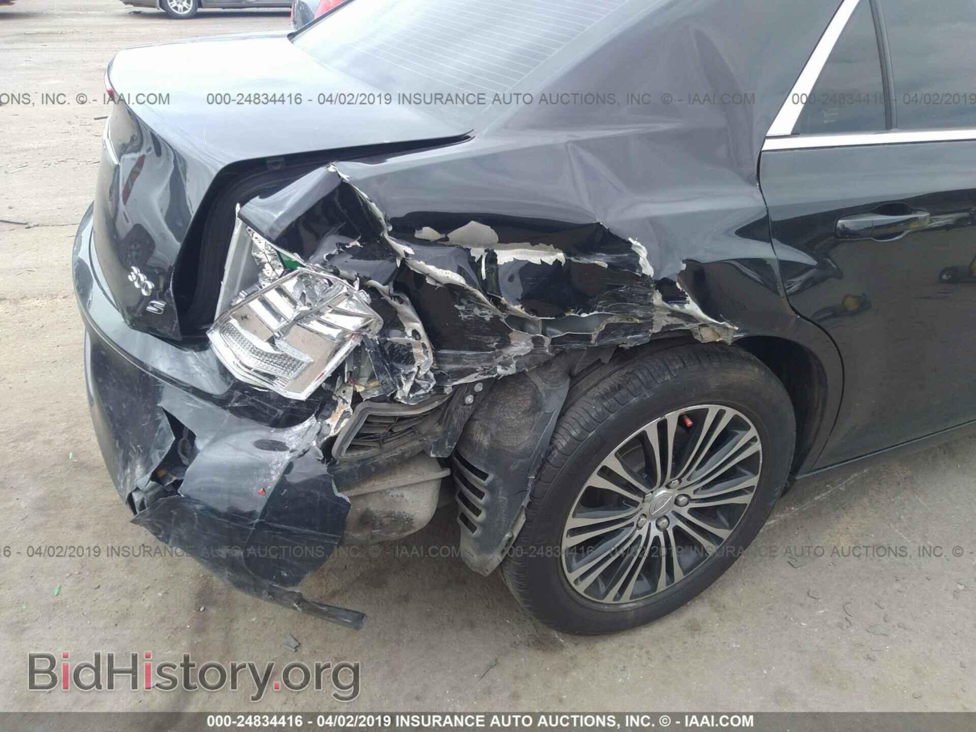 2014 CHRYSLER 300 - VIN: 2C3CCAGG8EH190439 - Фото 6