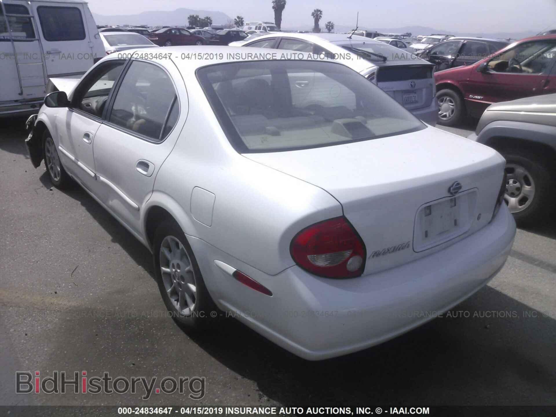 2000 NISSAN MAXIMA - VIN: JN1CA31D0YT509032 - Photo 3
