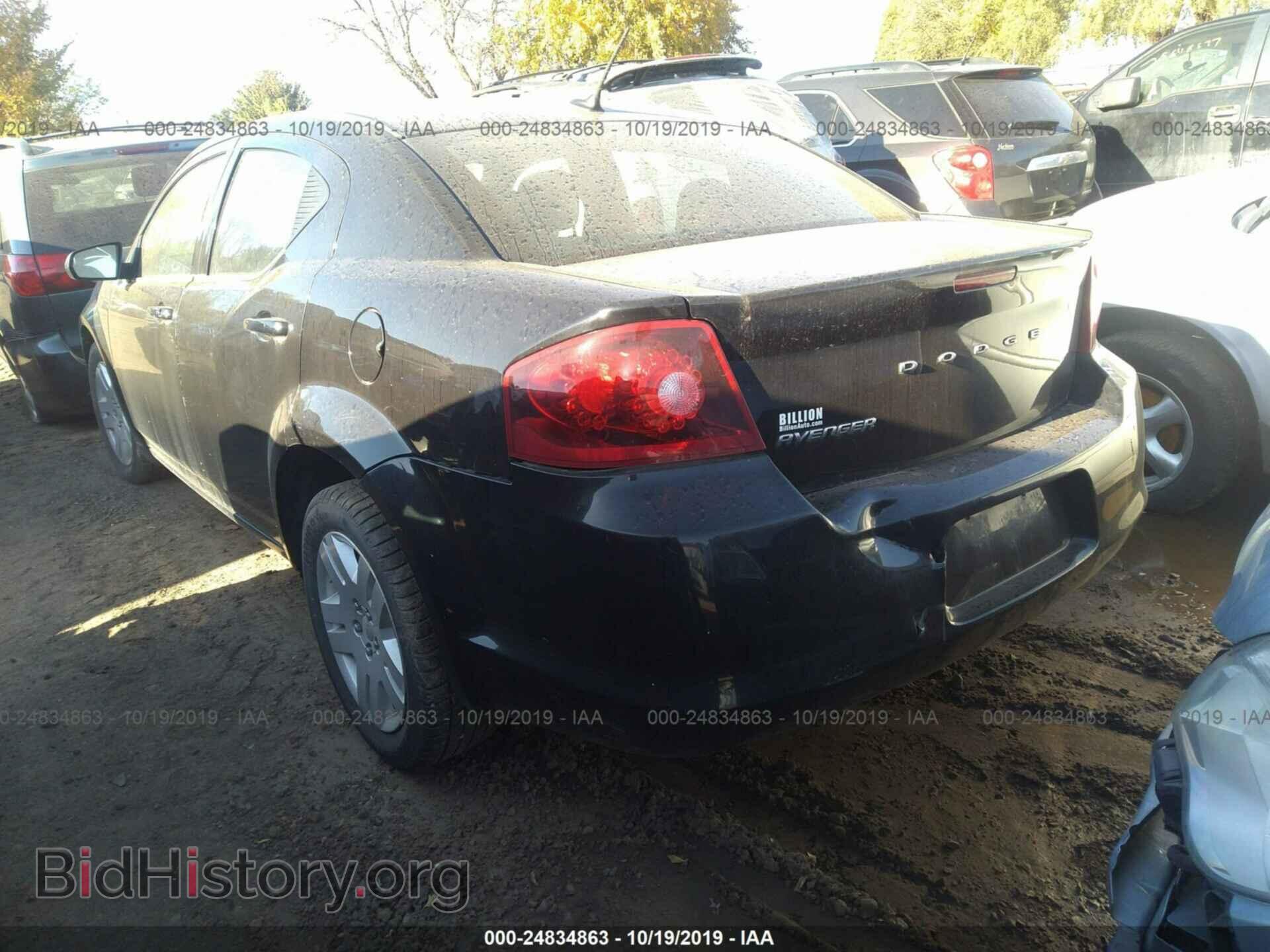 2011 DODGE AVENGER - VIN: 1B3BD4FB2BN608431 - Фото 3
