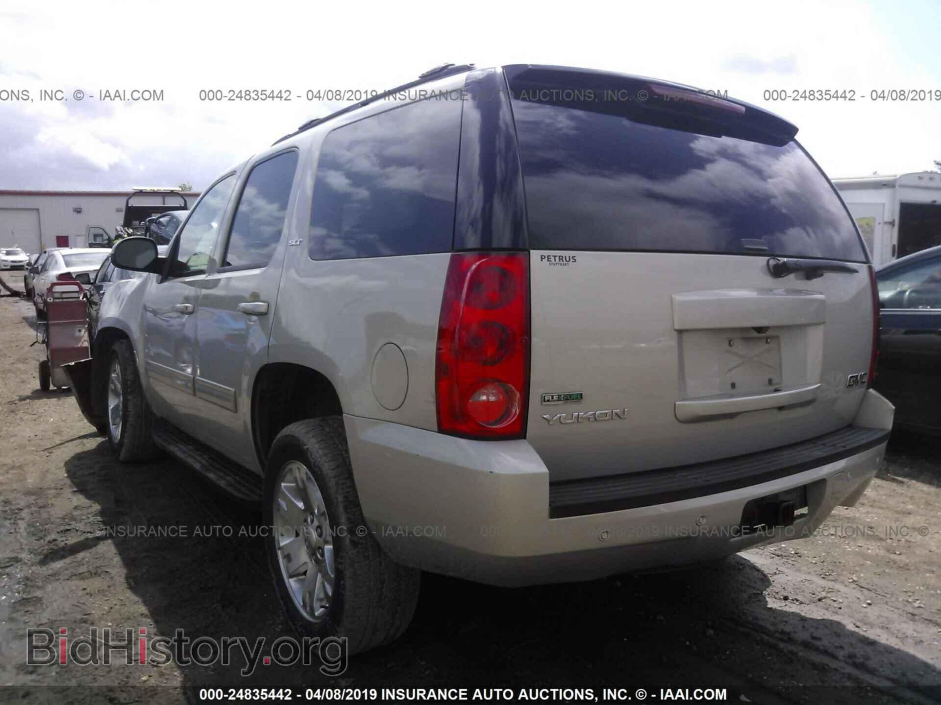 2011 GMC YUKON - VIN: 1GKS1CE0XBR239073 - Фото 3