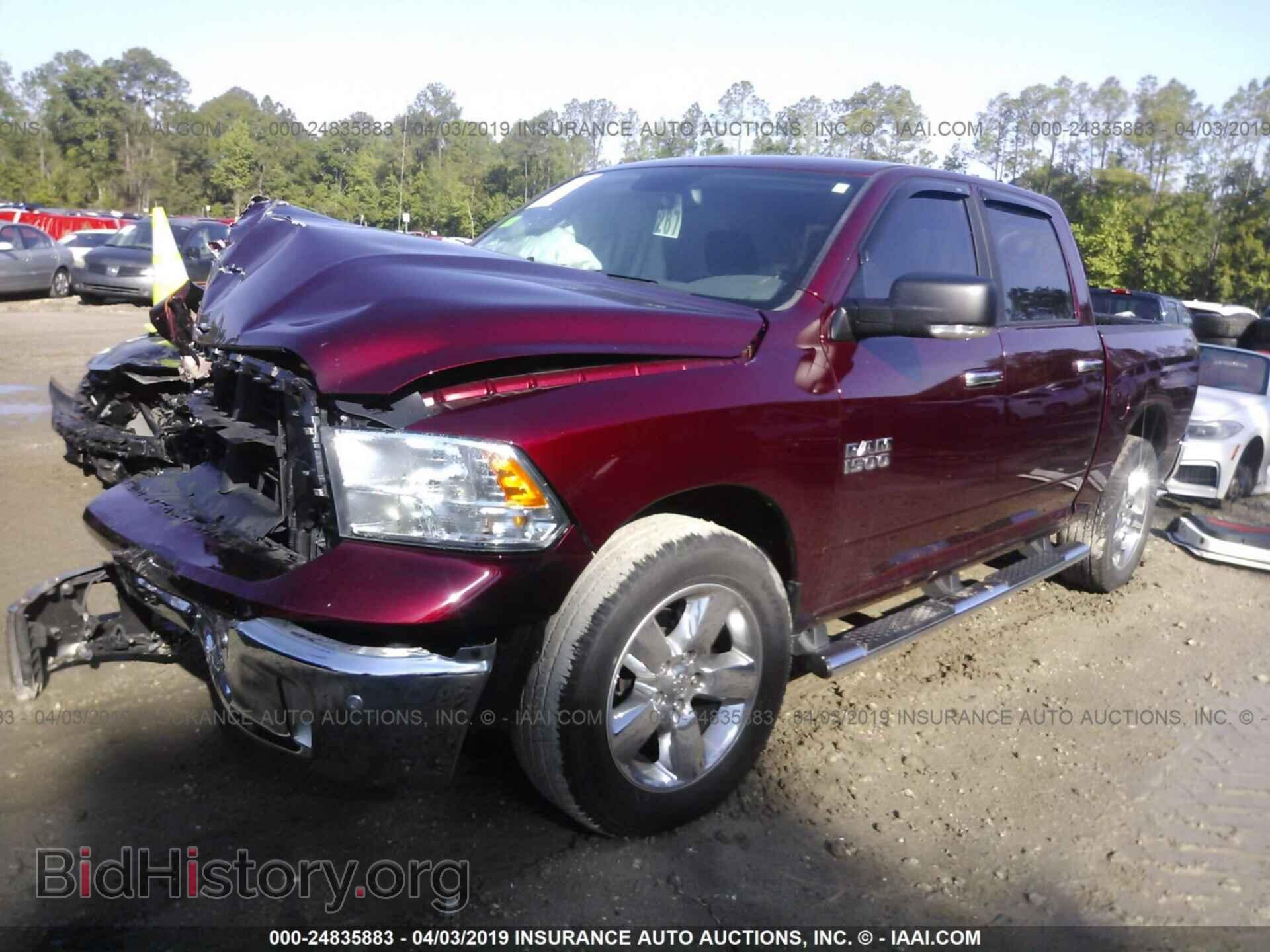 2017 RAM 1500 - VIN: 1C6RR6LG2HS615715 - Фото 2