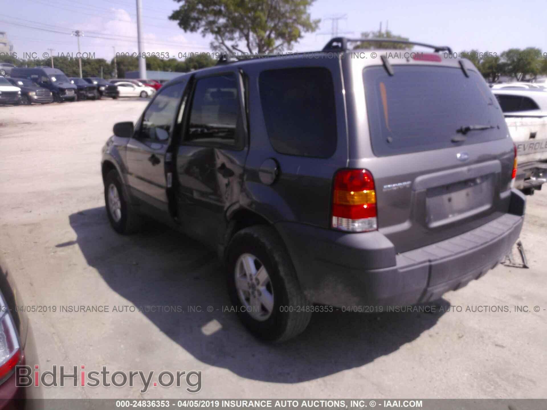 2006 FORD ESCAPE - VIN: 1FMYU02Z16KB67379 - Фото 3