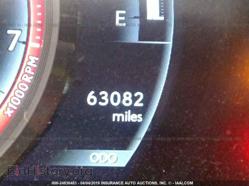 2014 Lexus IS (VIN JTHBE1D28E5010912) — photo 7 of 10