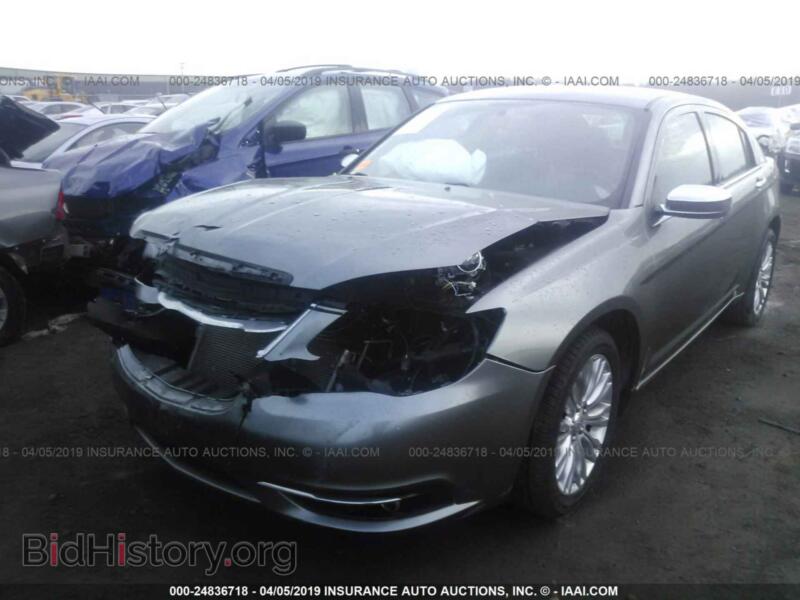 2012 Chrysler 200 (VIN 1C3CCBCB8CN229941) — photo 2 of 10