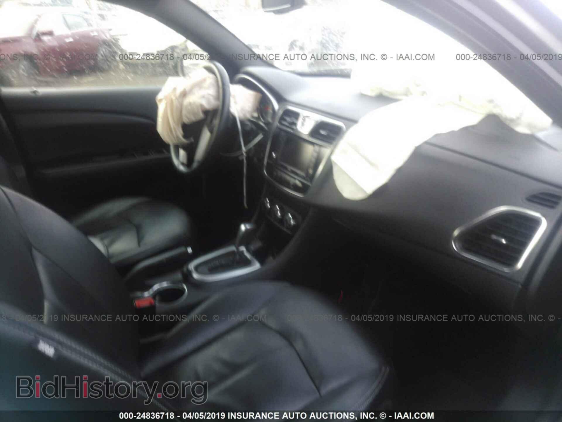 2012 CHRYSLER 200 - VIN: 1C3CCBCB8CN229941 - Photo 5