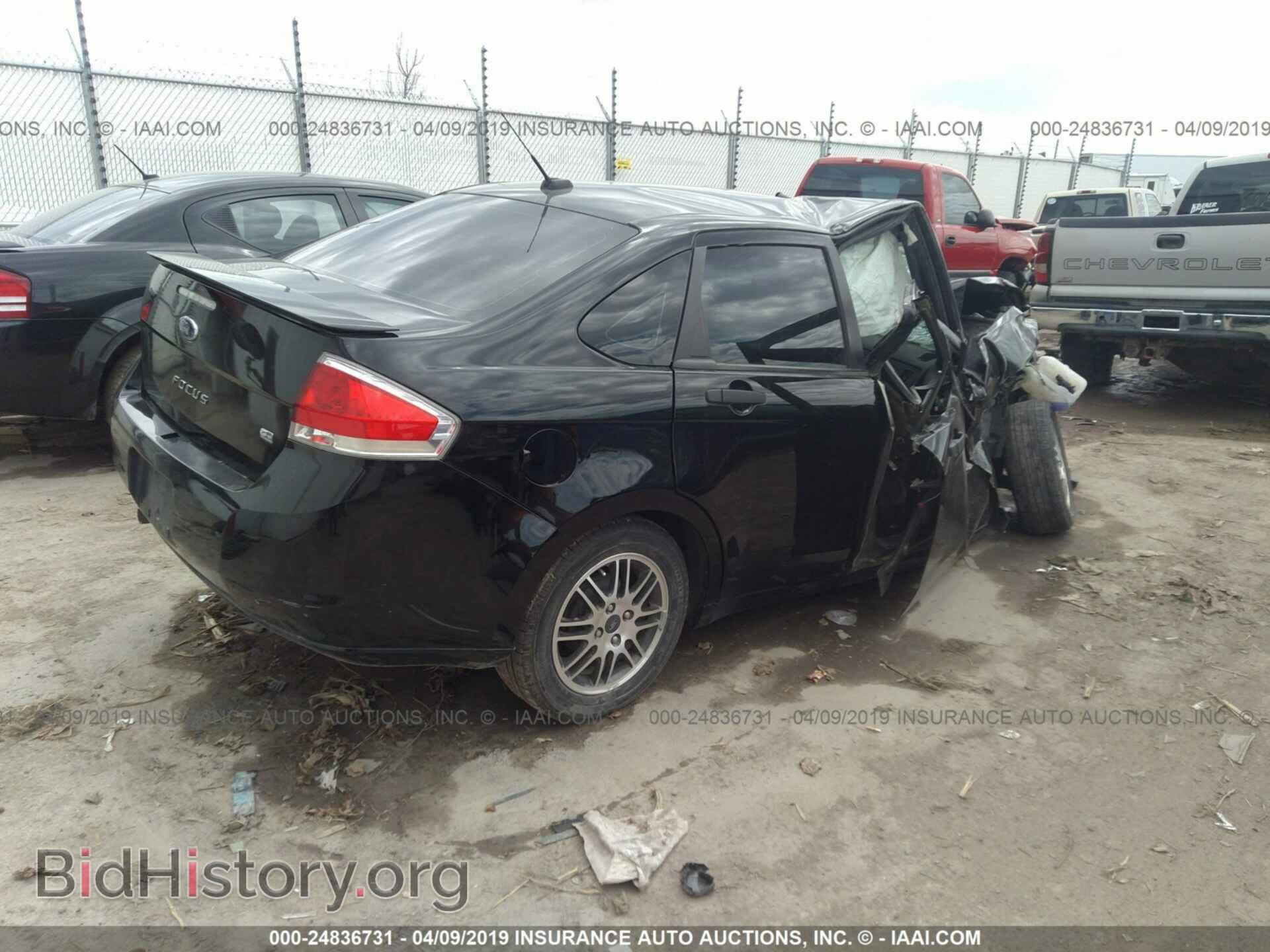 2011 FORD FOCUS - VIN: 1FAHP3FN8BW177663 - Фото 4