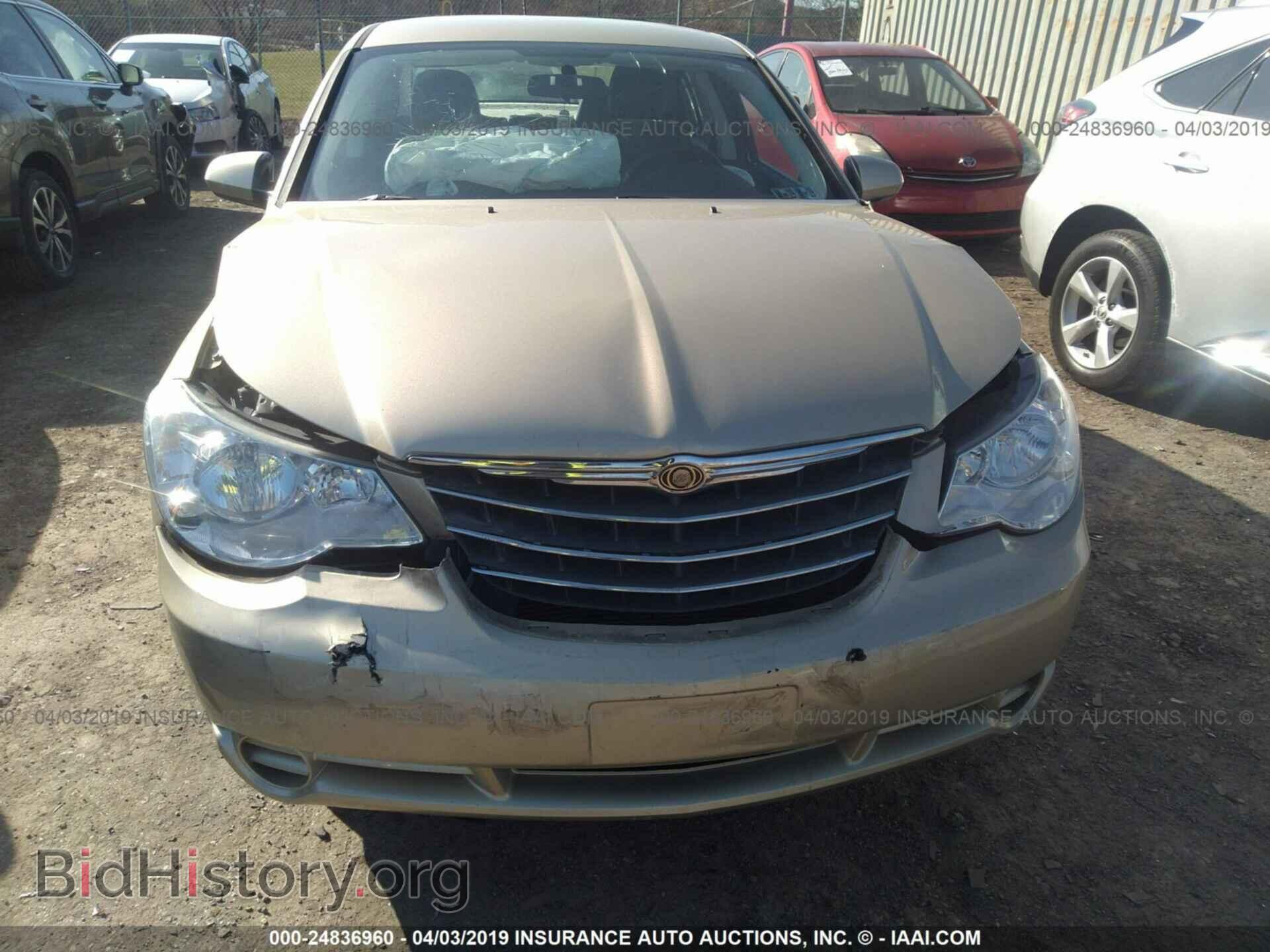 2010 CHRYSLER SEBRING - VIN: 1C3CC5FB5AN210466 - Фото 6