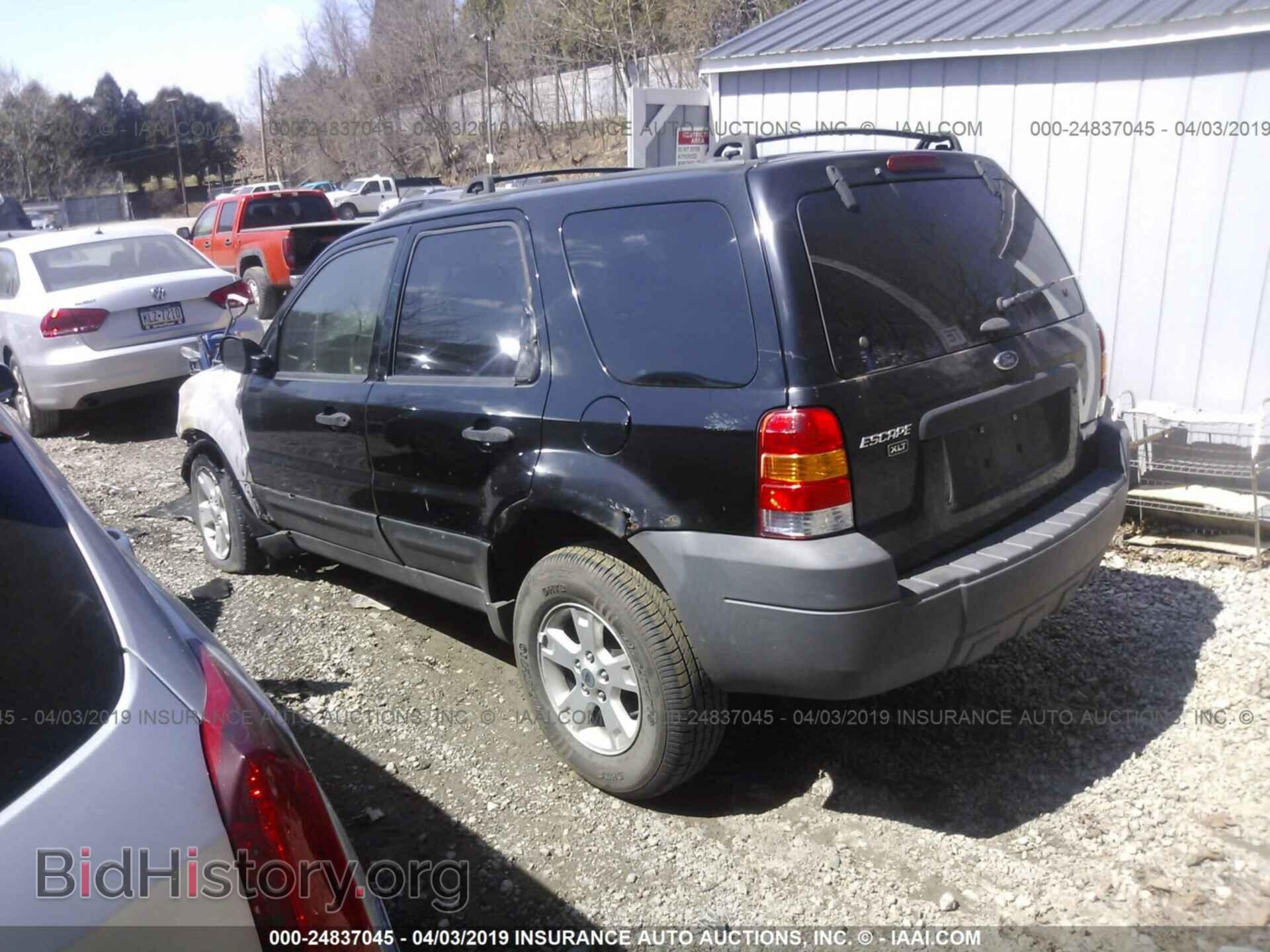 2005 FORD ESCAPE - VIN: 1FMYU93145KA11560 - Фото 3