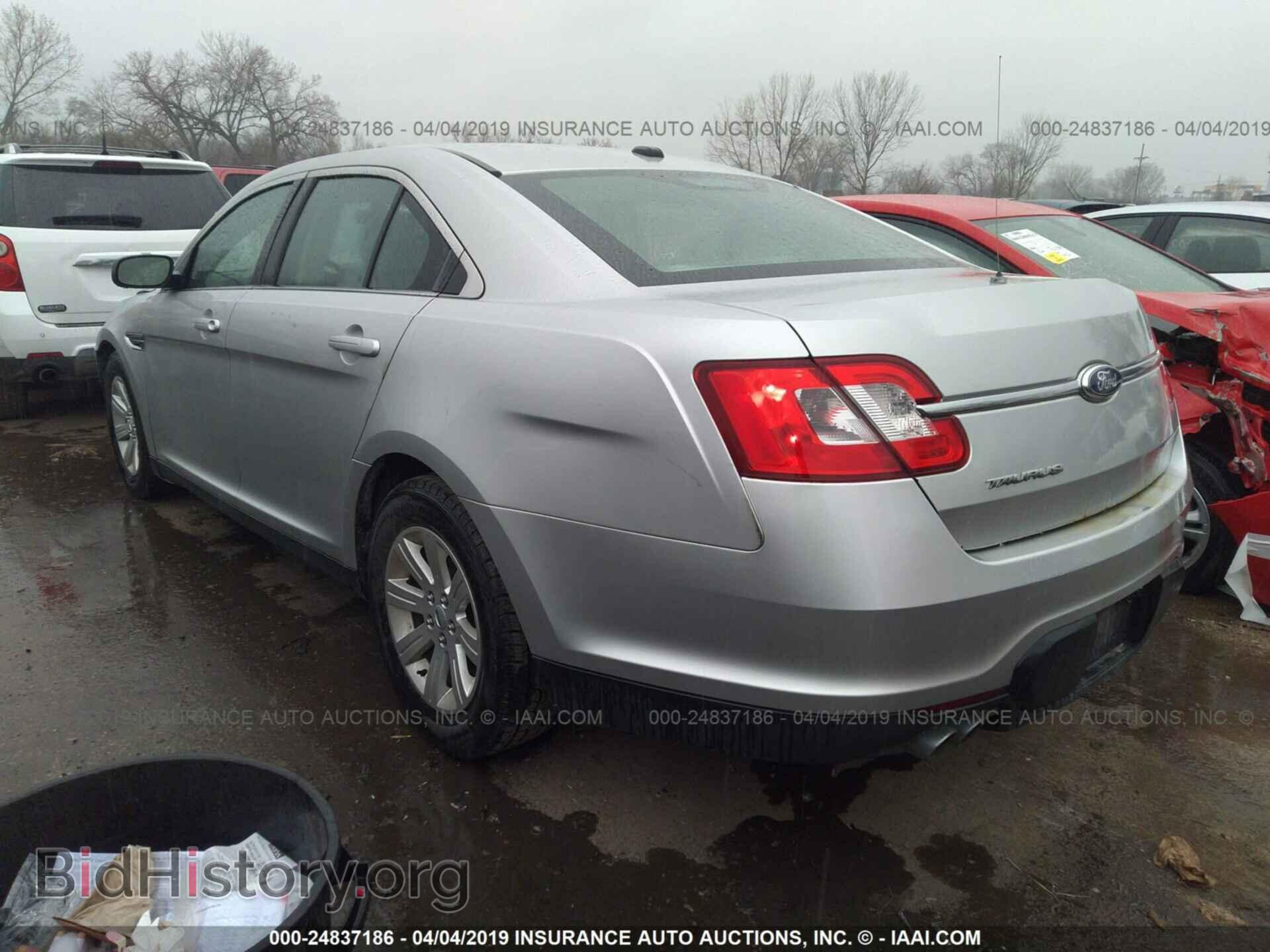 2011 FORD TAURUS - VIN: 1FAHP2DW1BG156055 - Фото 3