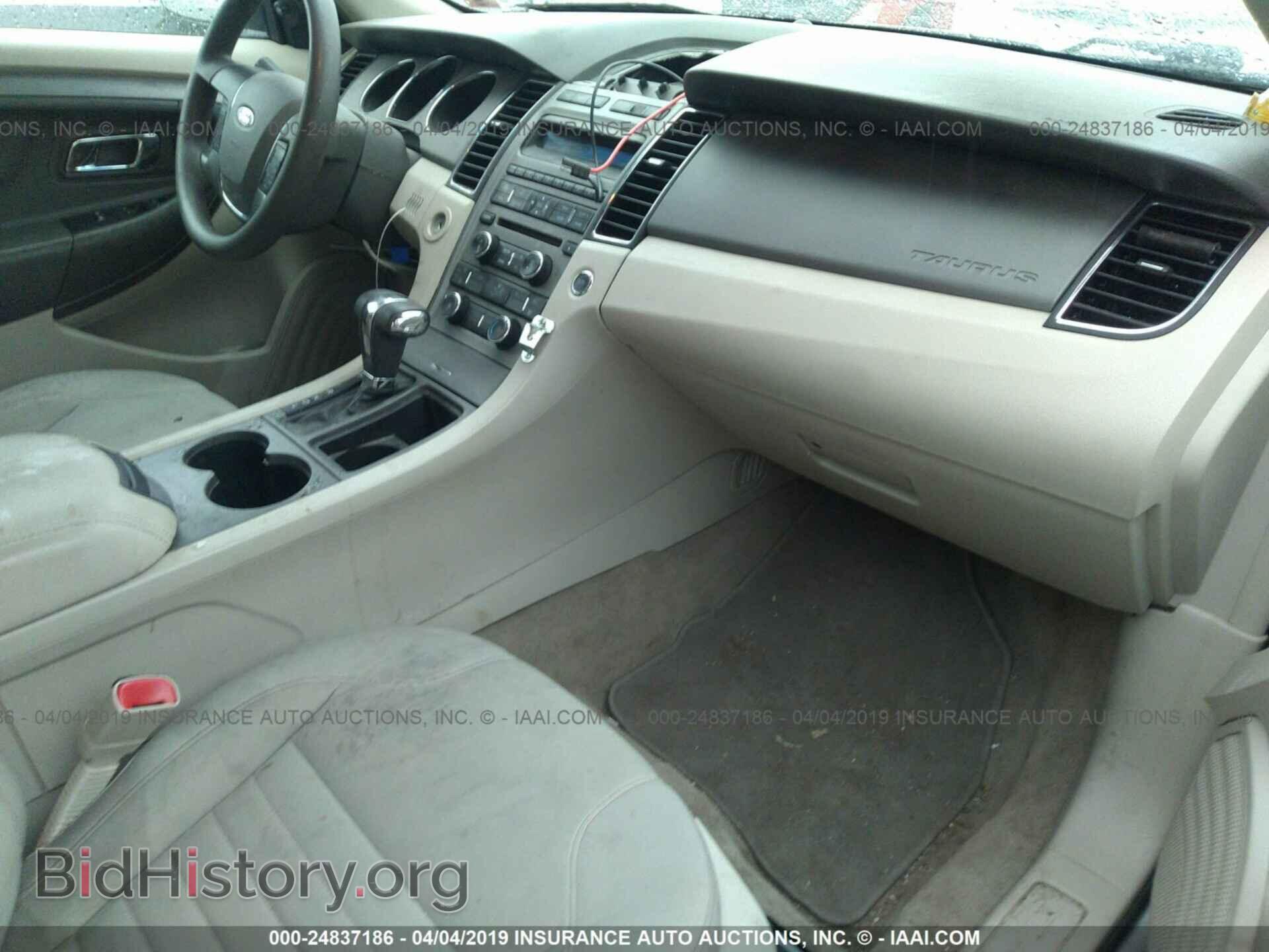 2011 FORD TAURUS - VIN: 1FAHP2DW1BG156055 - Фото 5