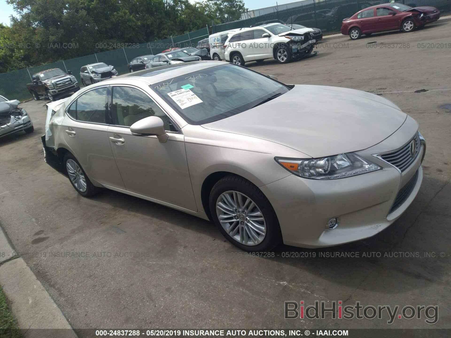 Photo JTHBK1GG8F2201894 - LEXUS ES 2015