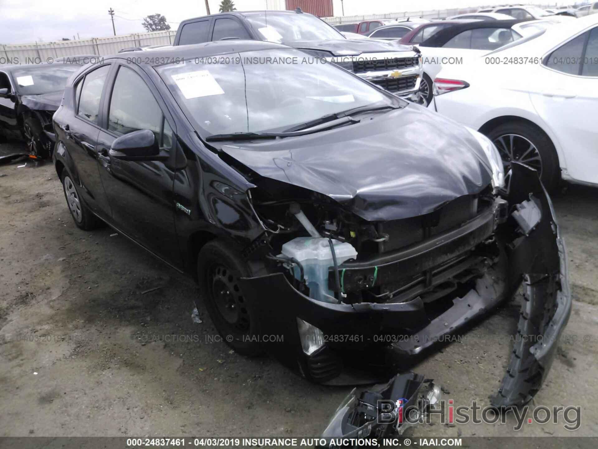 Photo JTDKDTB31G1116088 - TOYOTA PRIUS C 2016