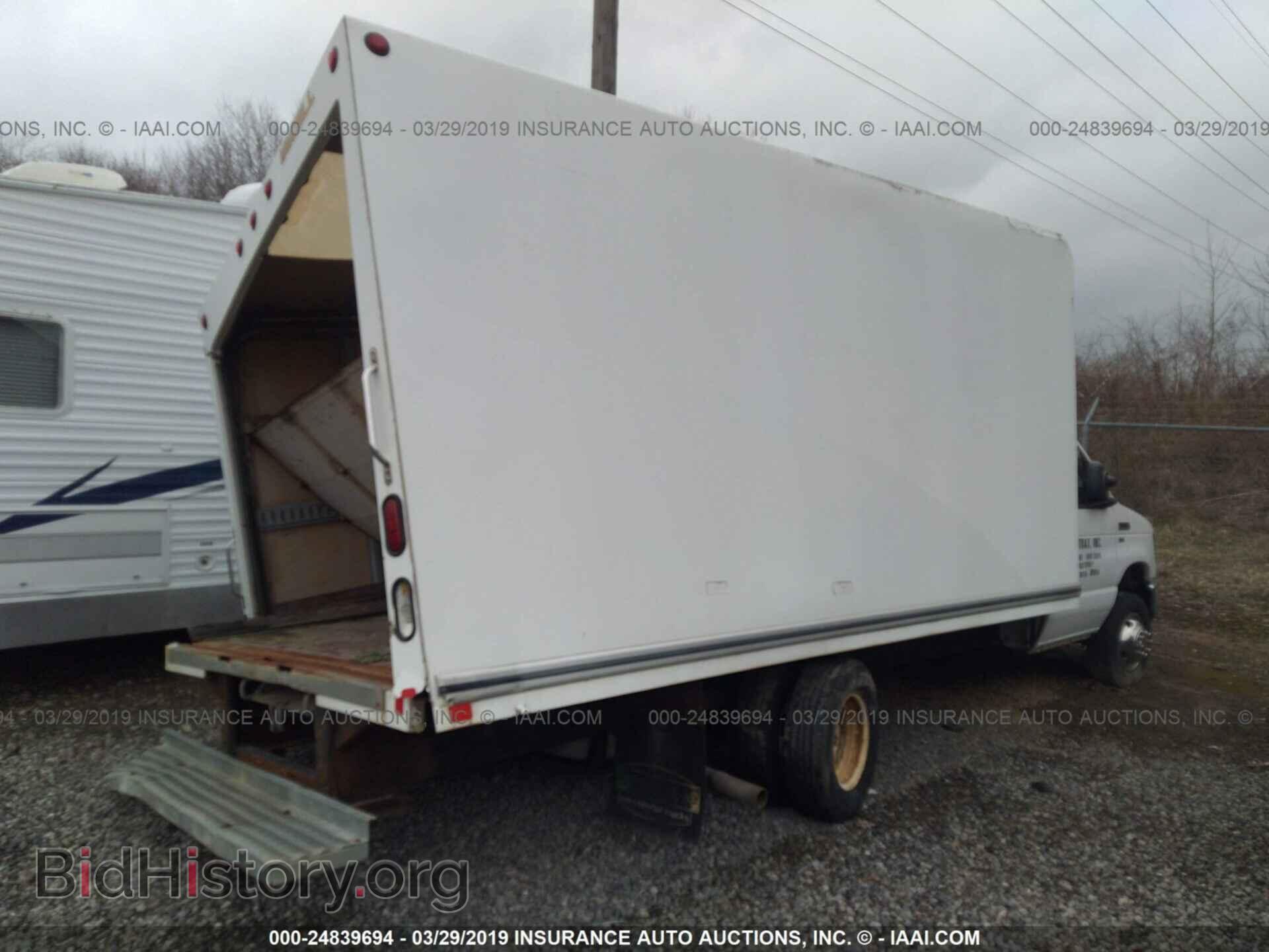 2012 FORD ECONOLINE - VIN: 1FDWE3FL1CDA75295 - Фото 4