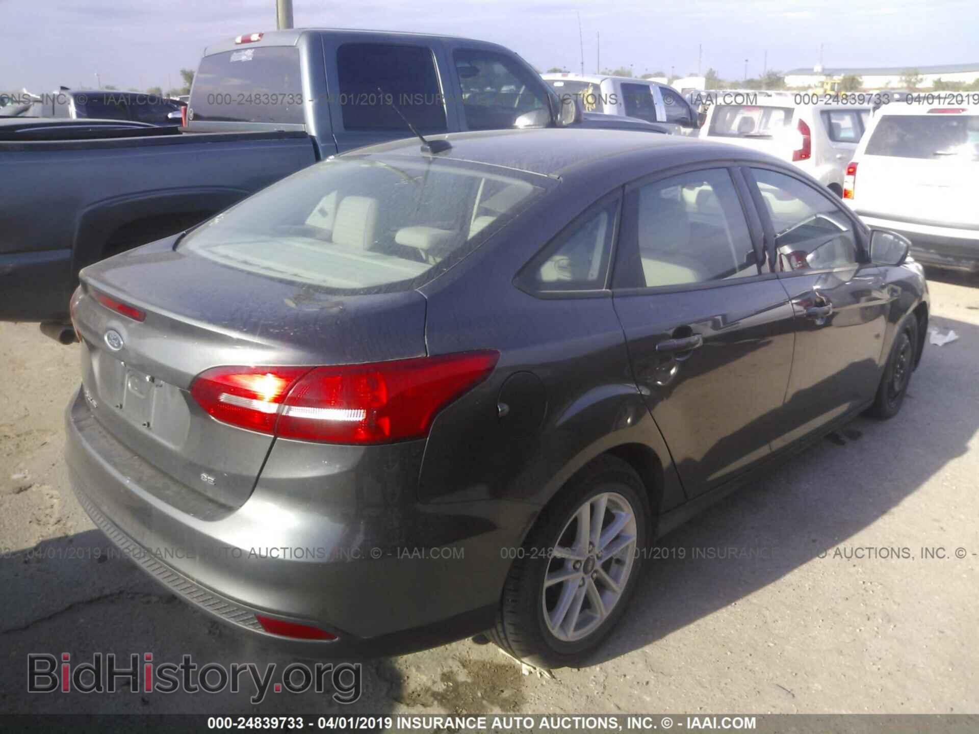2017 FORD FOCUS - VIN: 1FADP3F28HL225743 - Фото 4