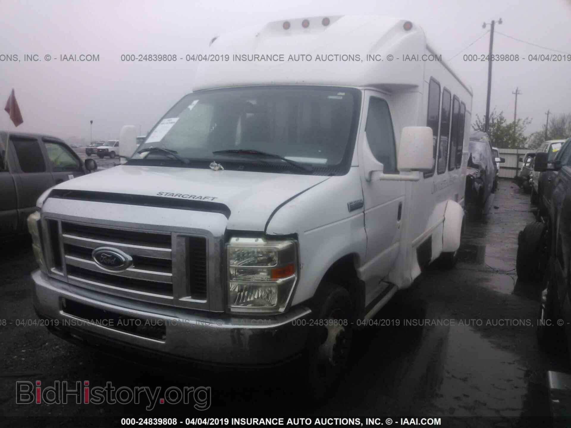 2017 FORD ECONOLINE - VIN: 1FDWE3FS6HDC05358 - Фото 2