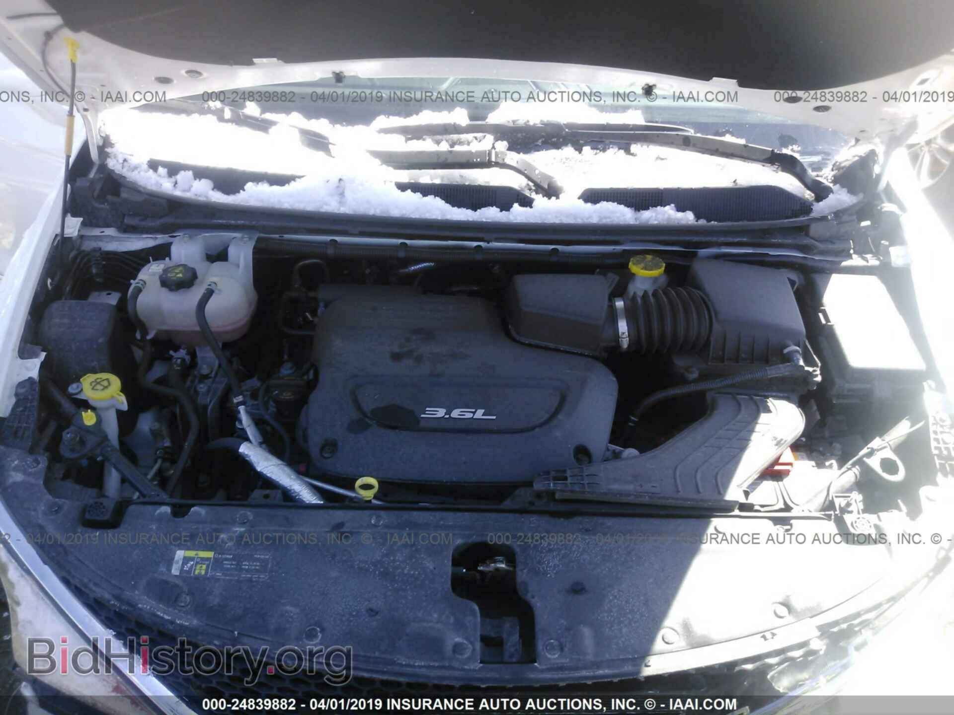 2018 CHRYSLER PACIFICA - VIN: 2C4RC1BG3JR120882 - Фото 10