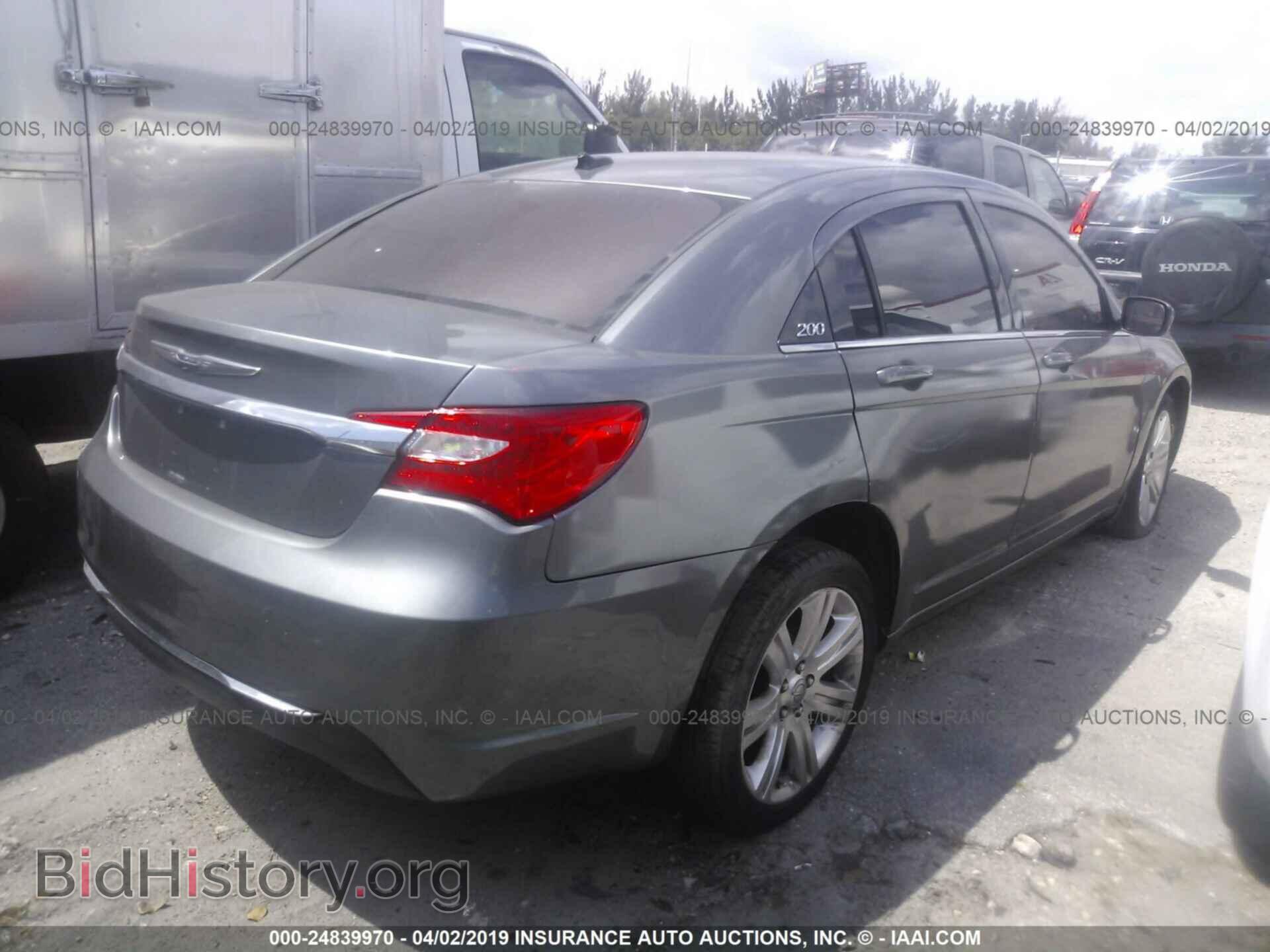 2012 CHRYSLER 200 - VIN: 1C3CCBBB4CN137596 - Фото 4