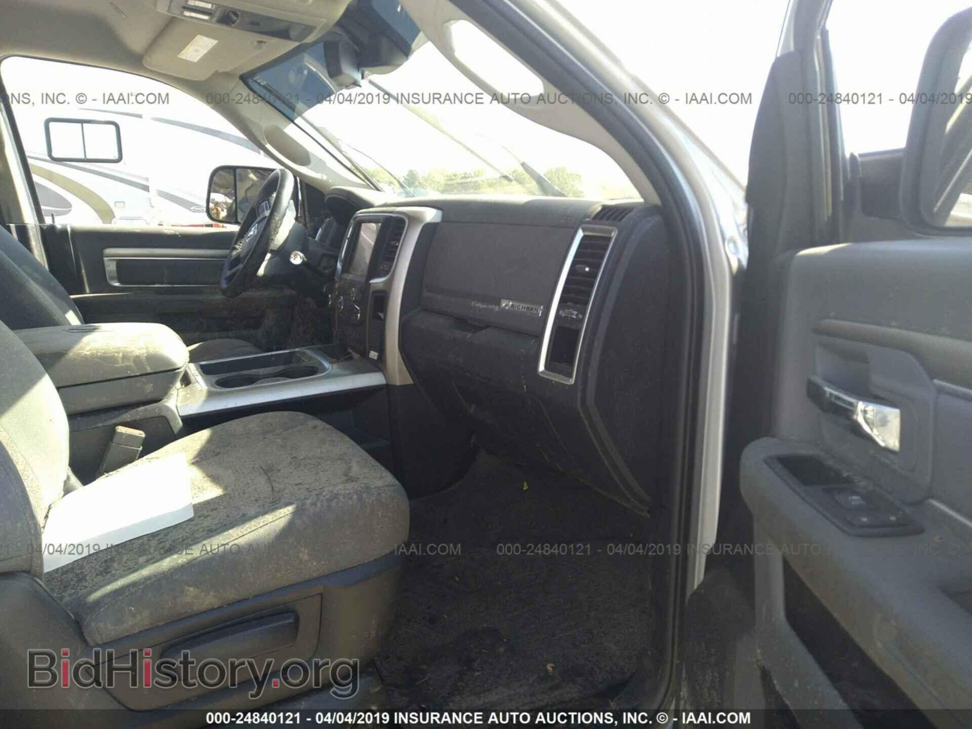 2017 RAM 2500 - VIN: 3C6UR5DLXHG664183 - Фото 5