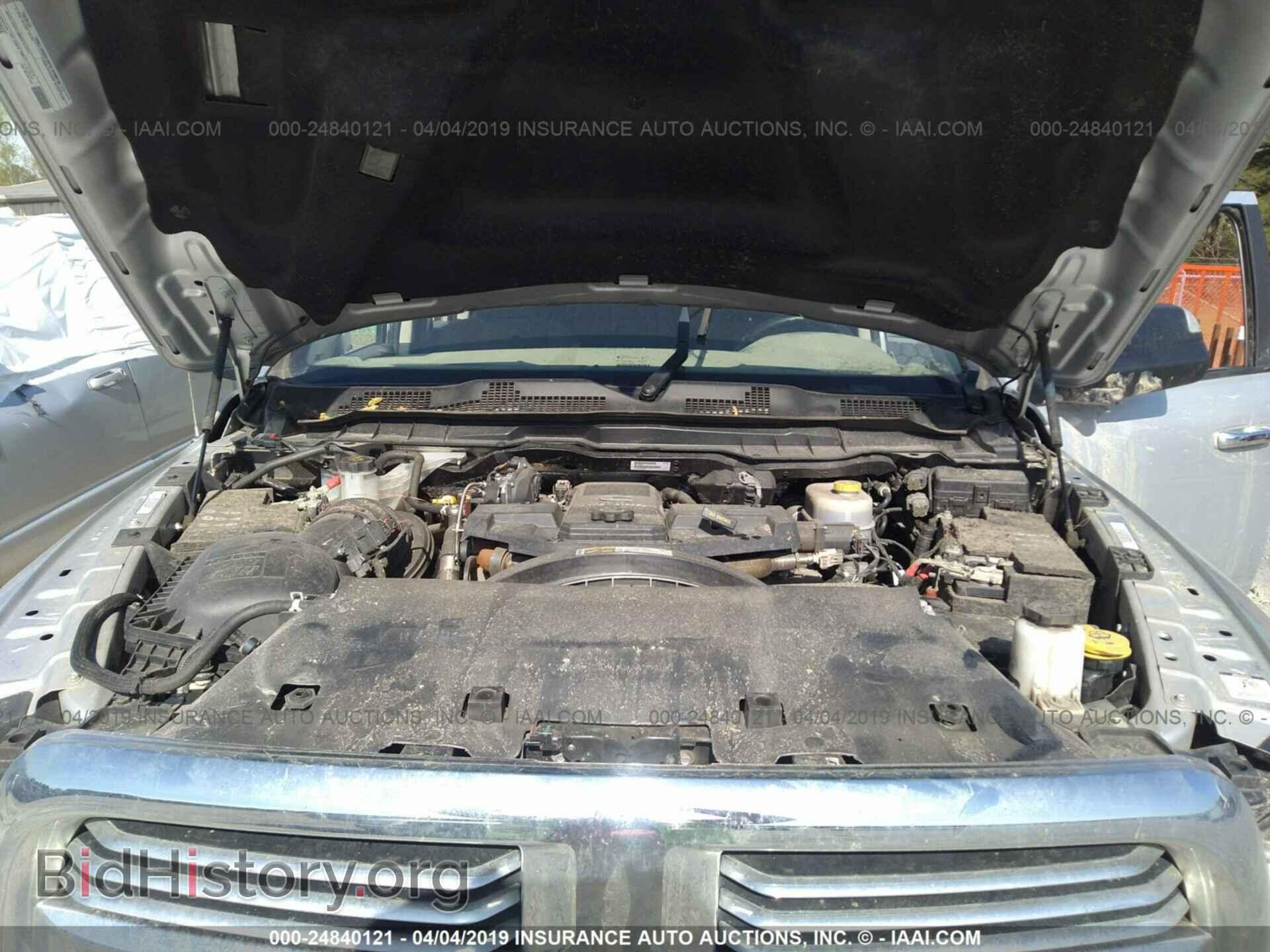 2017 RAM 2500 - VIN: 3C6UR5DLXHG664183 - Фото 10