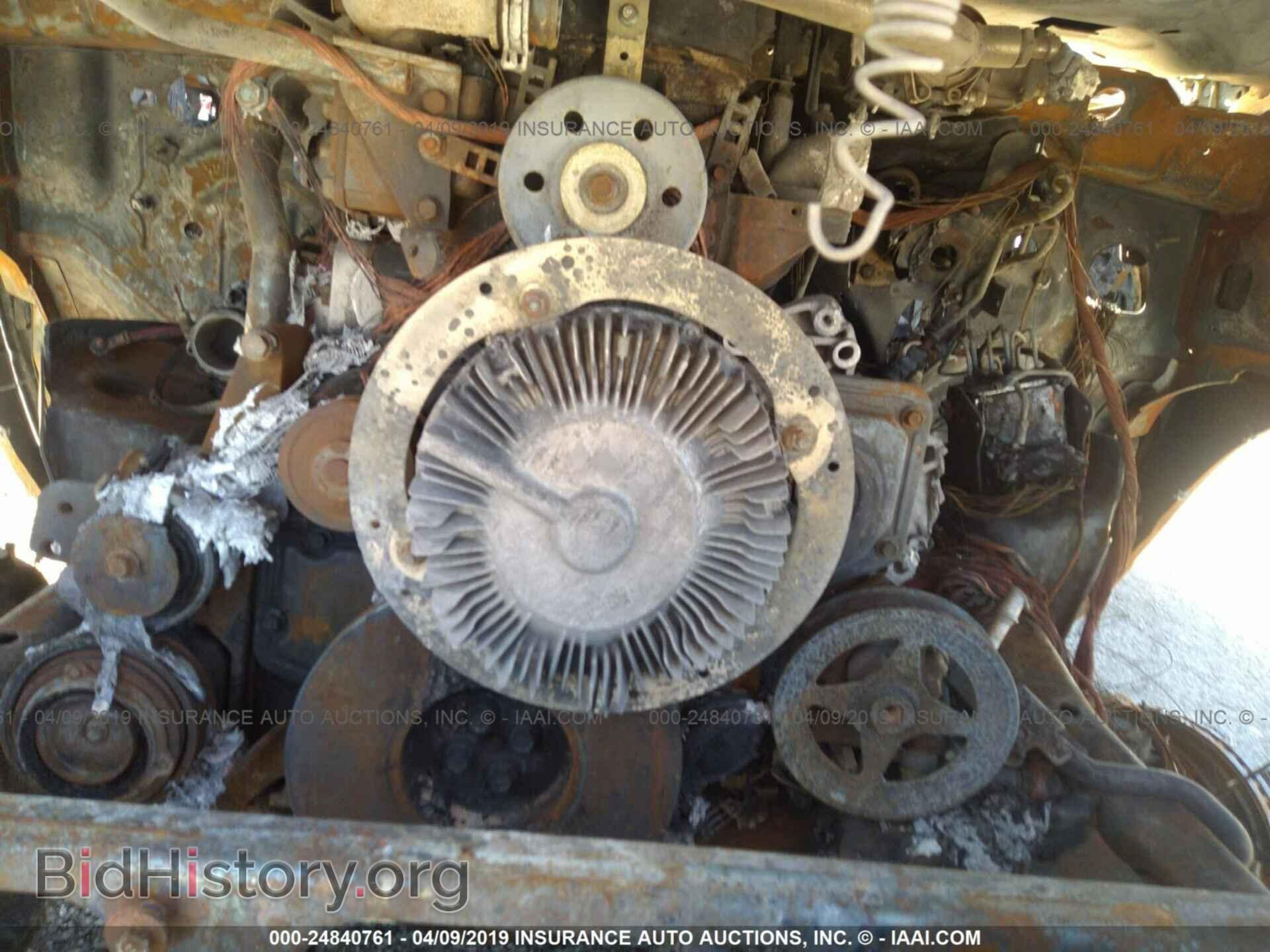 2015 RAM 2500 - VIN: 3C6UR5HL6FG587982 - Фото 10