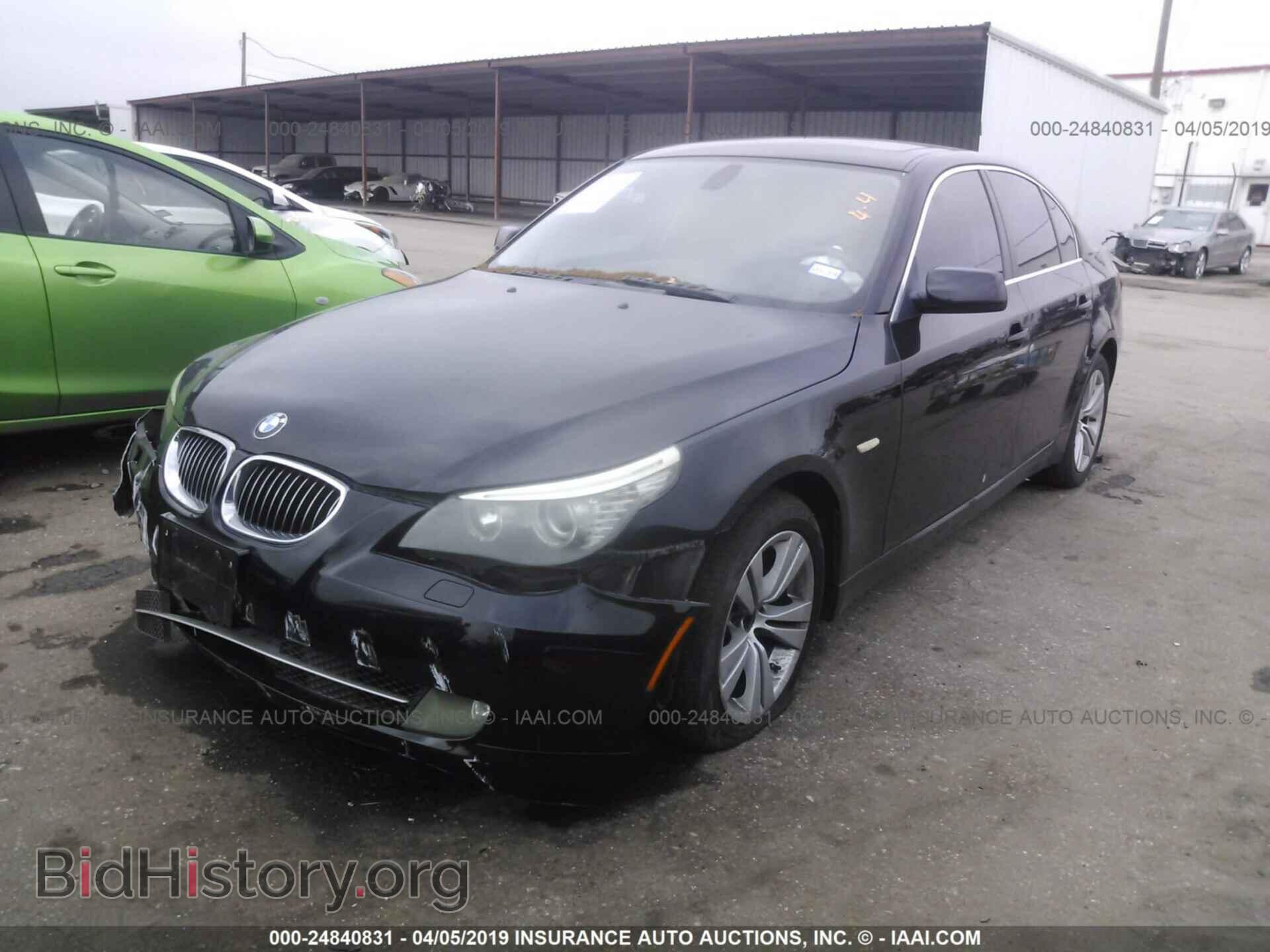 2010 BMW 528 - VIN: WBANU5C56AC129243 - Фото 2