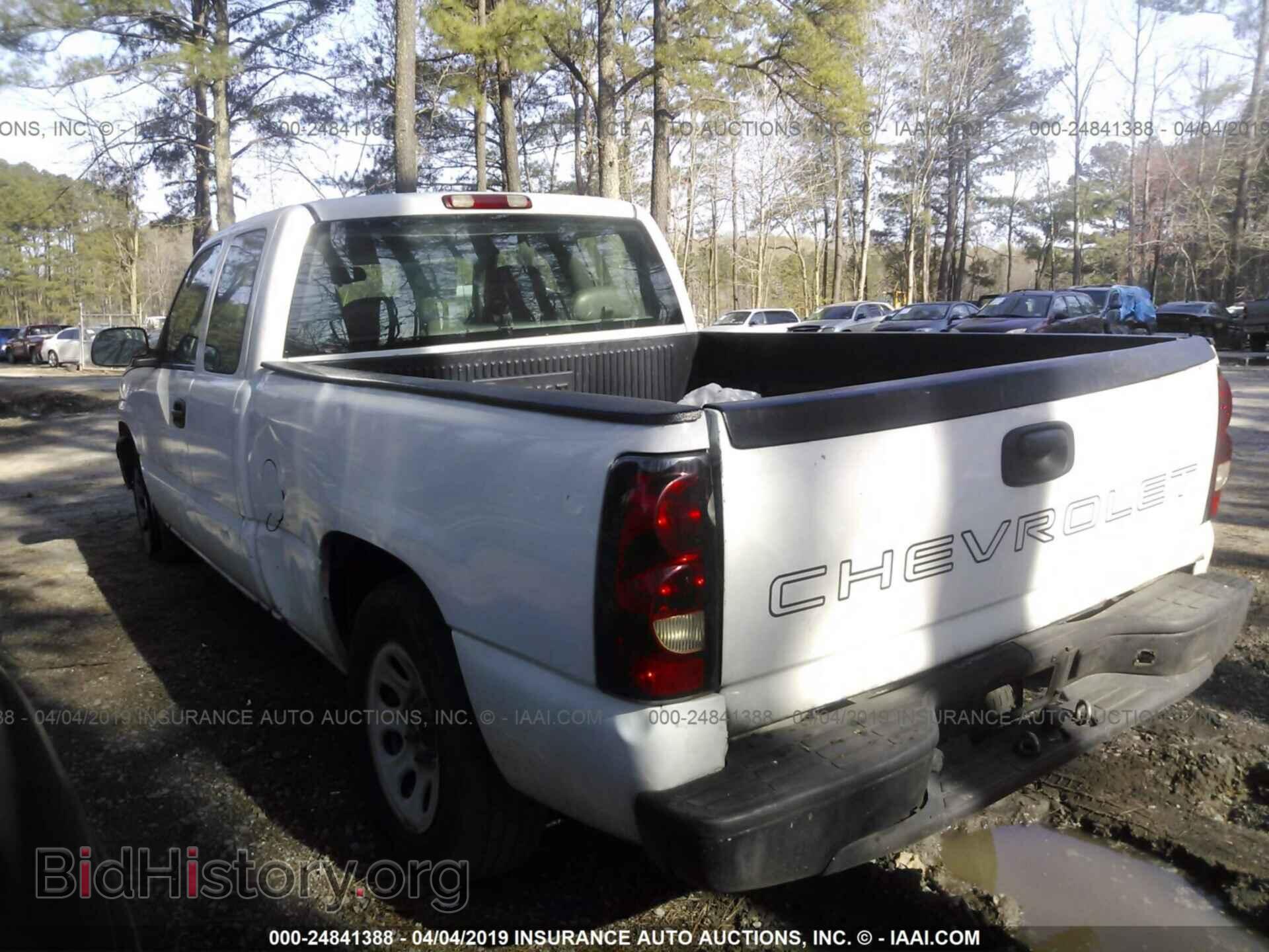 2006 CHEVROLET SILVERADO - VIN: 2GCEC19V461285445 - Фото 3