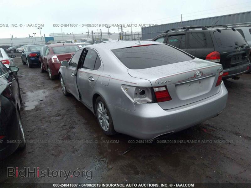 2007 Lexus LS (VIN JTHBL46FX75022506) — фото 3 из 10