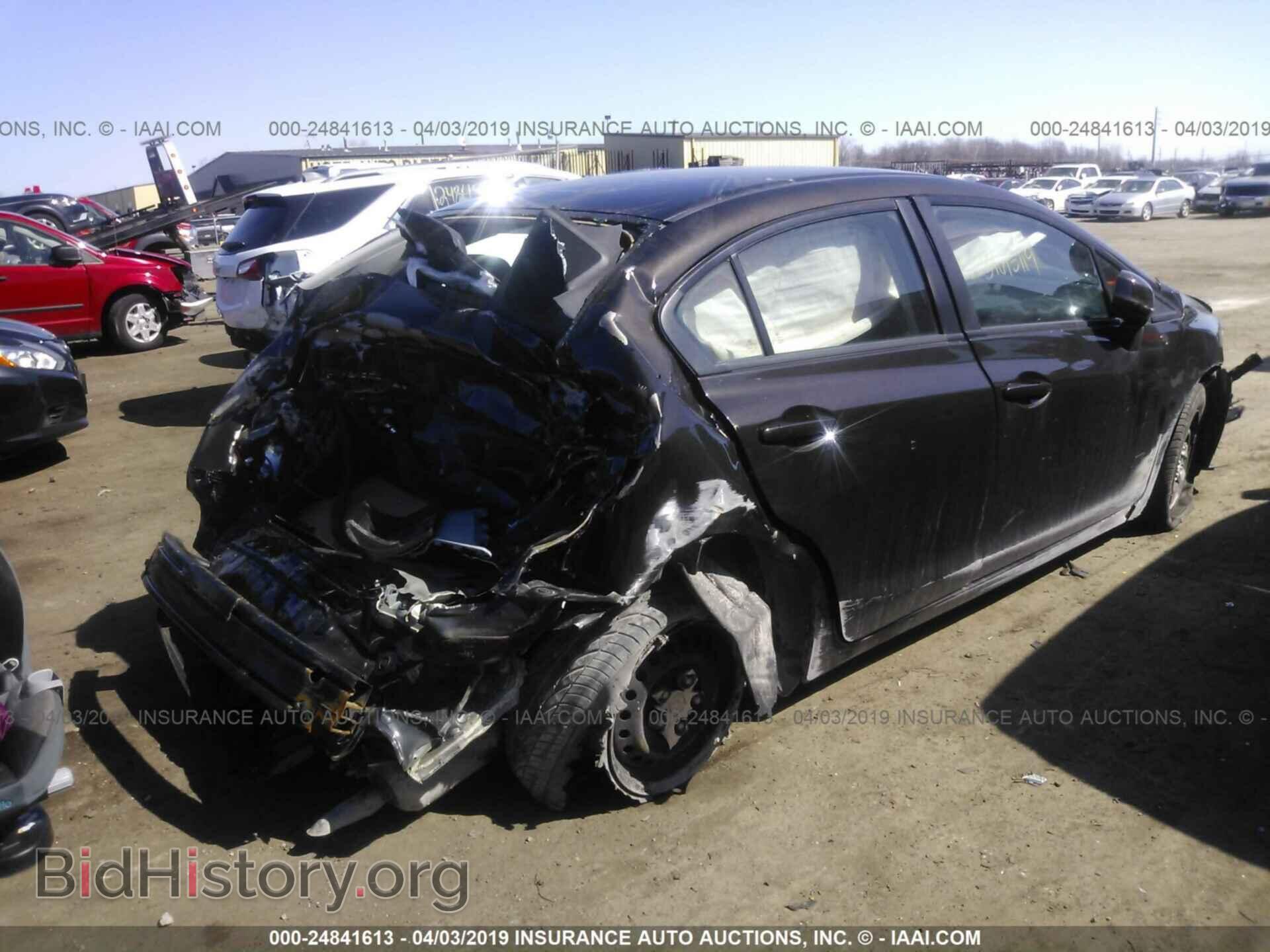 2013 HONDA CIVIC - VIN: 19XFB2F59DE063565 - Фото 4