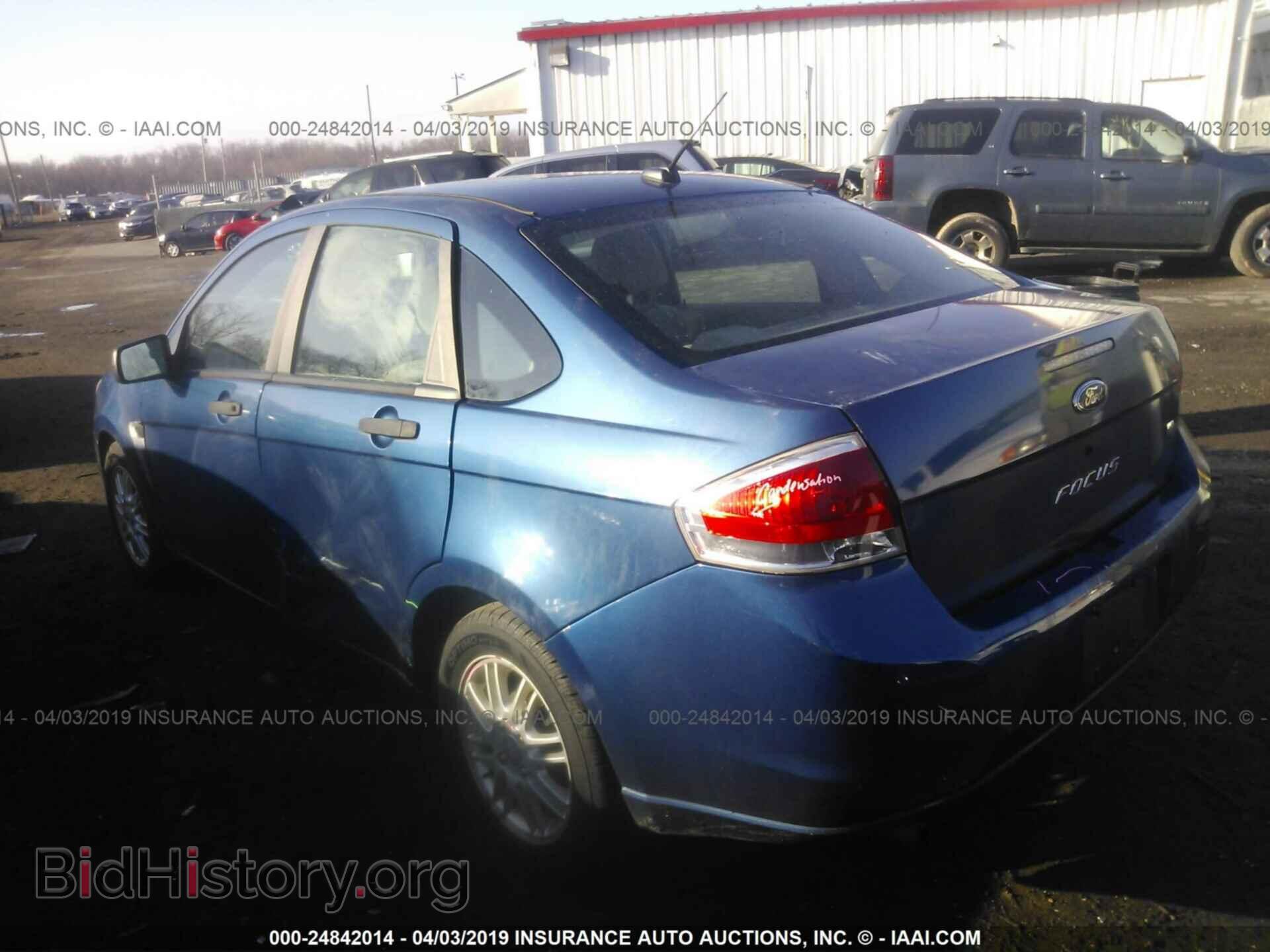 2008 FORD FOCUS - VIN: 1FAHP35N48W242910 - Фото 3