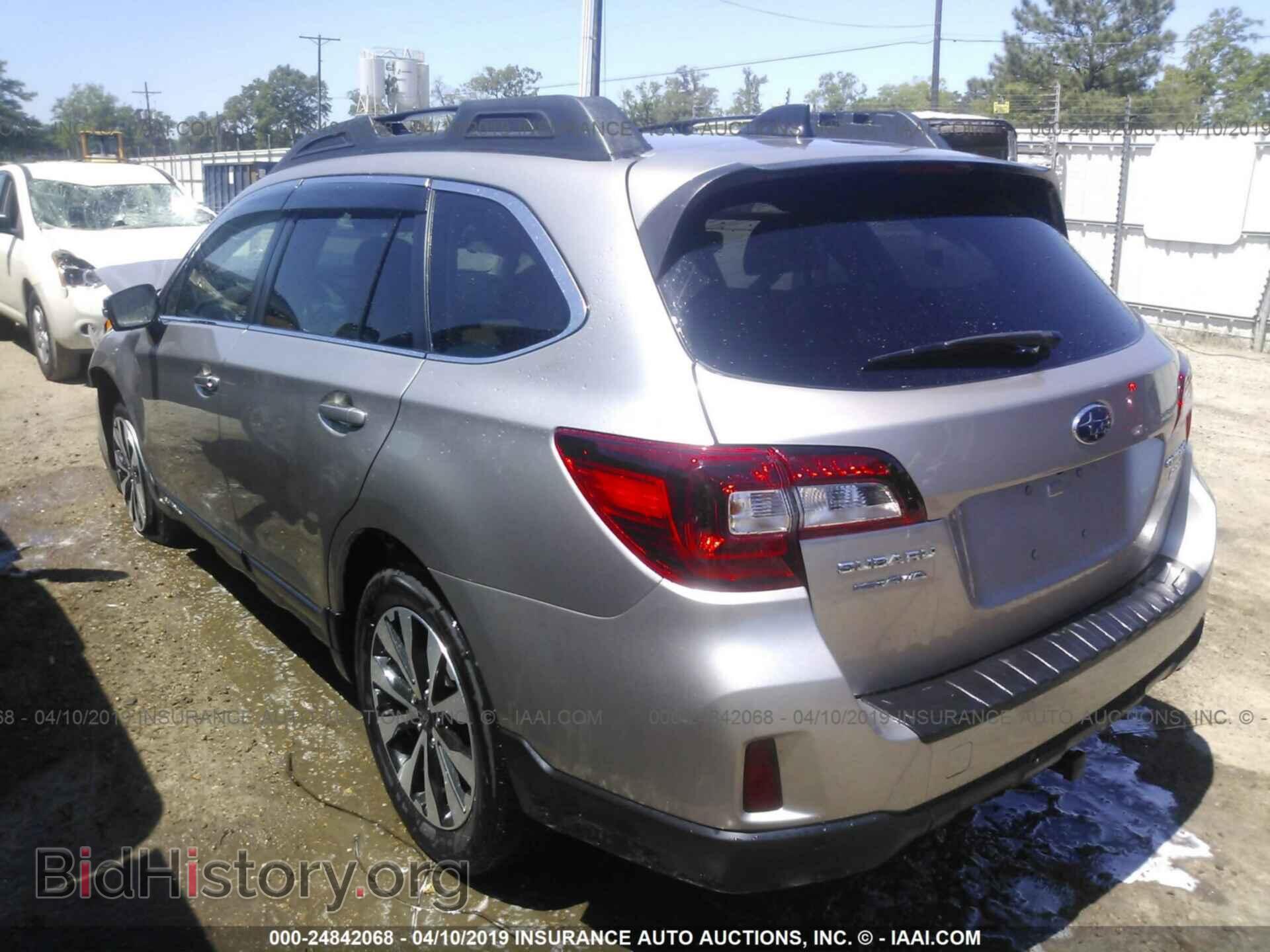 2017 SUBARU OUTBACK - VIN: 4S4BSANC8H3364412 - Фото 3