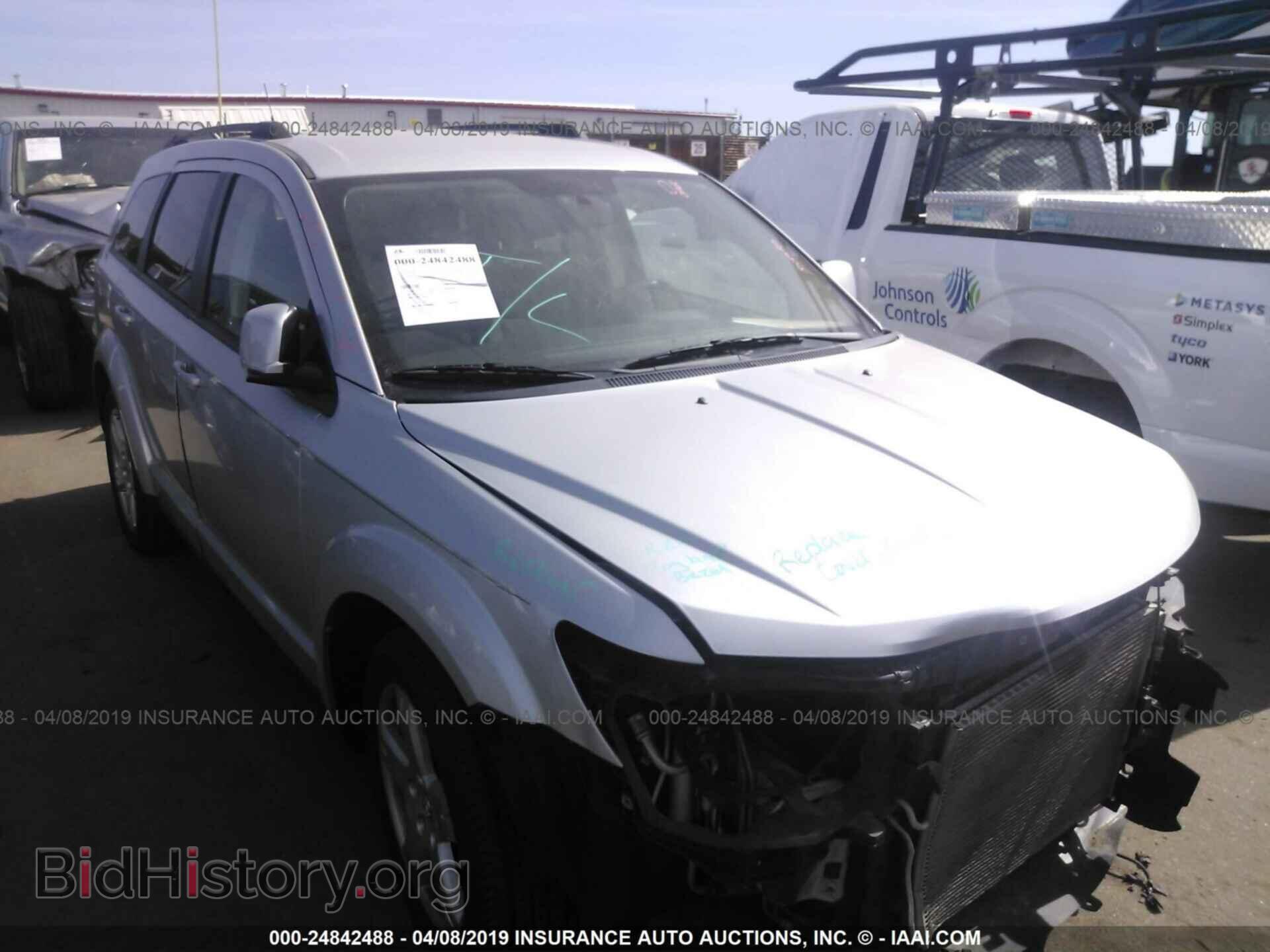 Фотография 3D4PH5FV7AT256733 - DODGE JOURNEY 2010