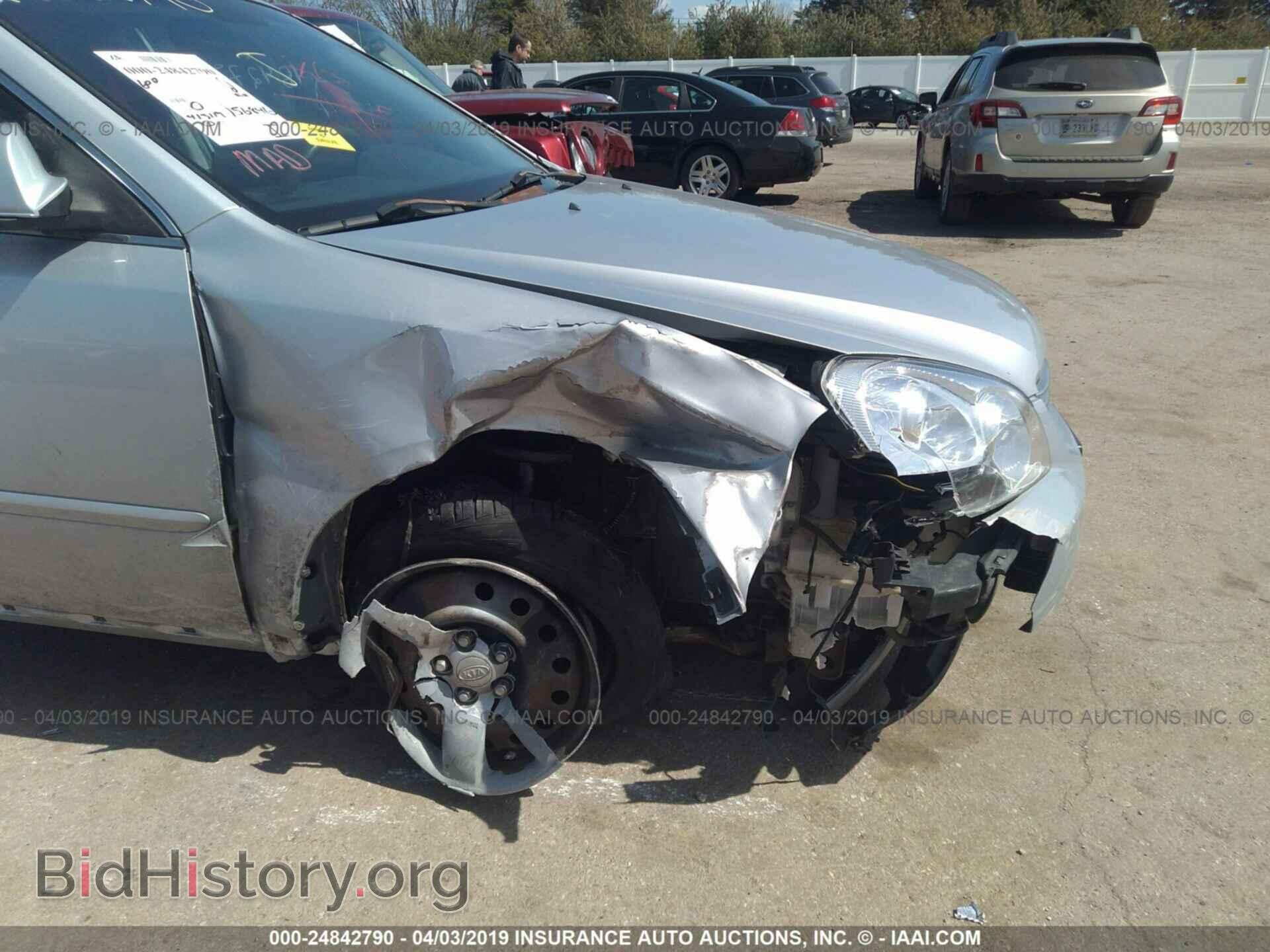 2006 KIA OPTIMA - VIN: KNAGE123765029890 - Photo 6