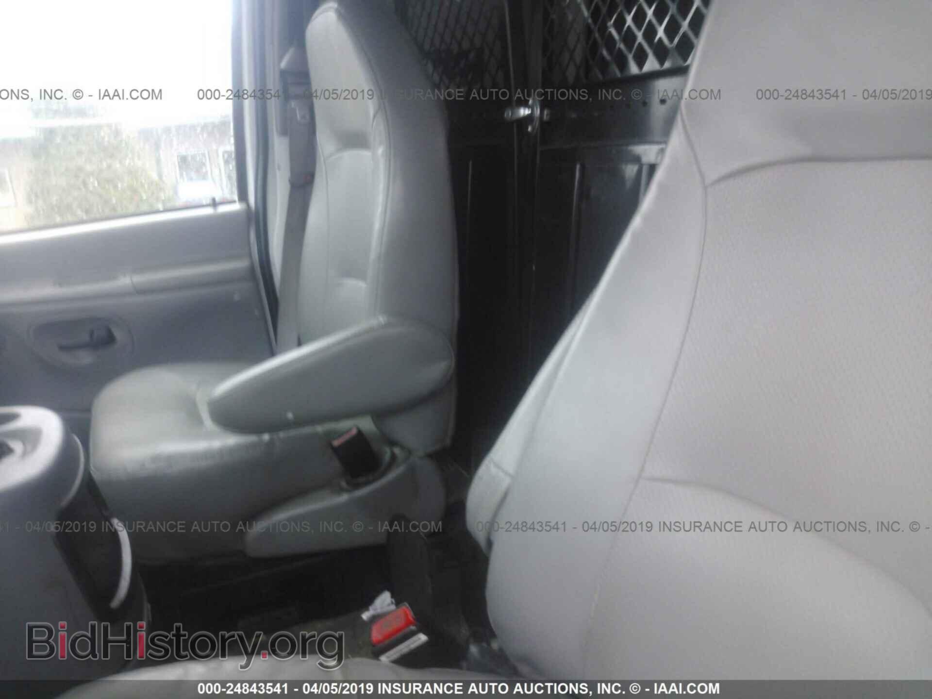 2002 FORD ECONOLINE - VIN: 1FTNE24L12HA17966 - Photo 8