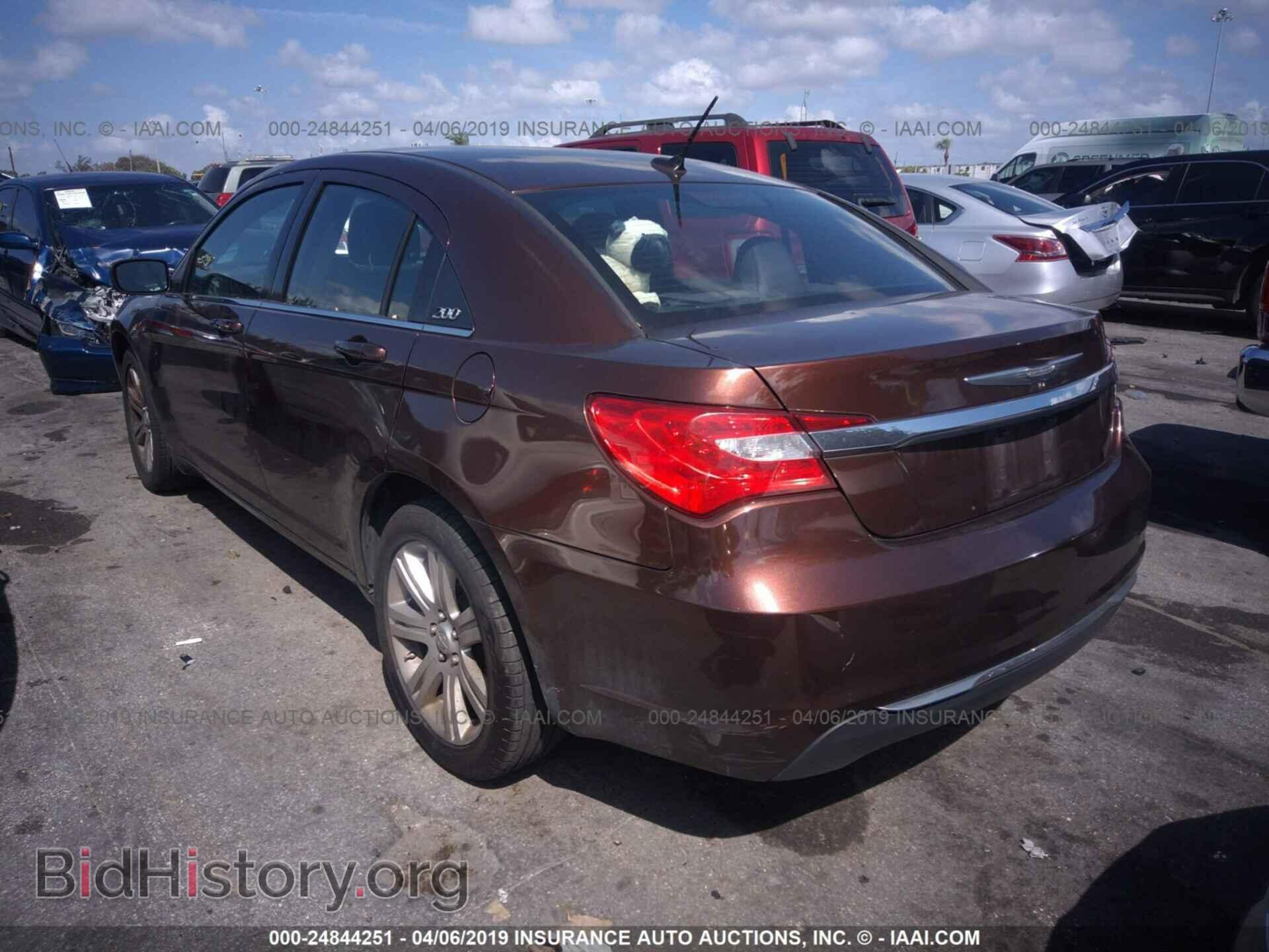 2013 CHRYSLER 200 - VIN: 1C3CCBAB5DN648267 - Photo 3