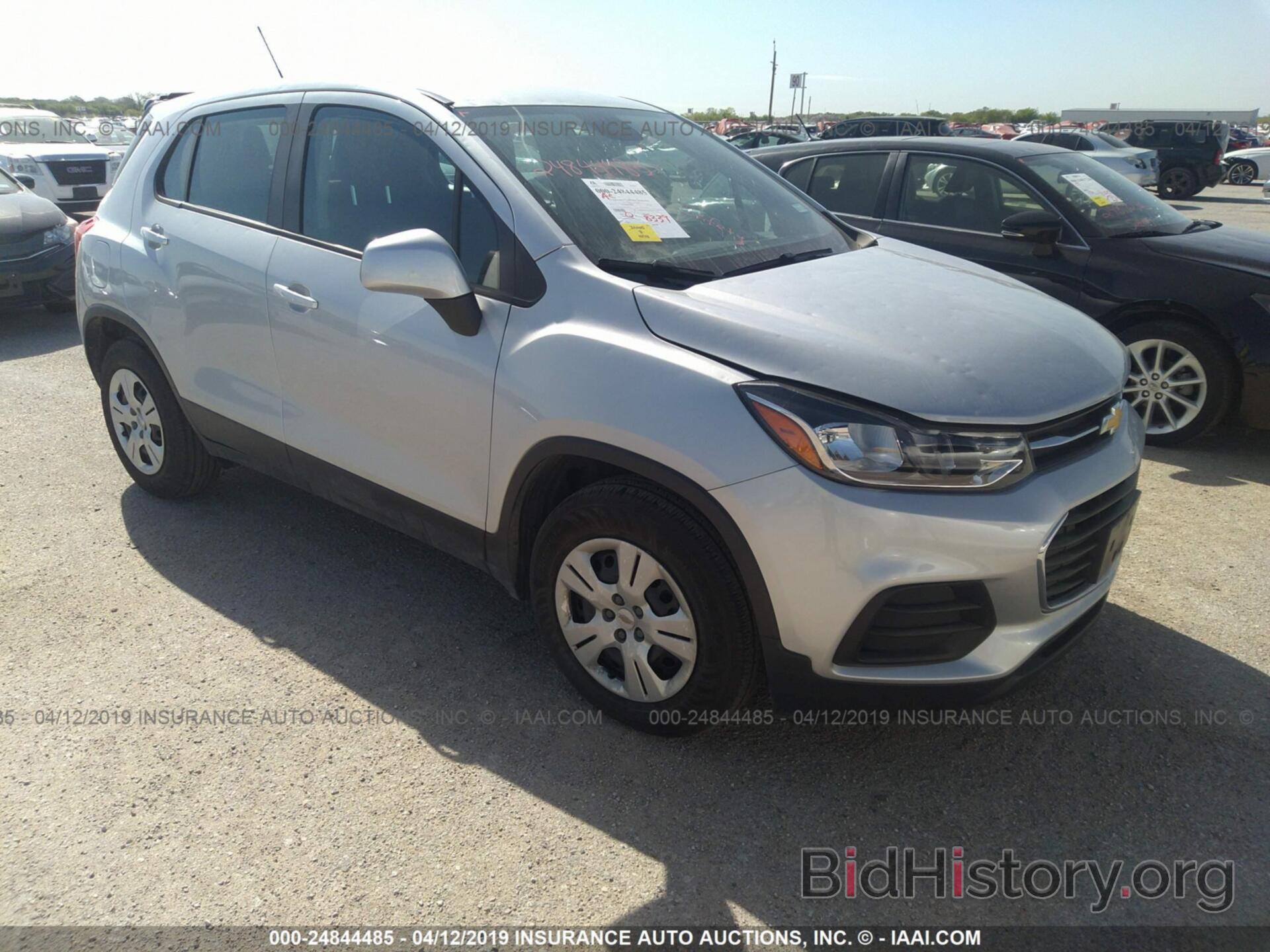 Photo 3GNCJKSB8JL202472 - CHEVROLET TRAX 2018