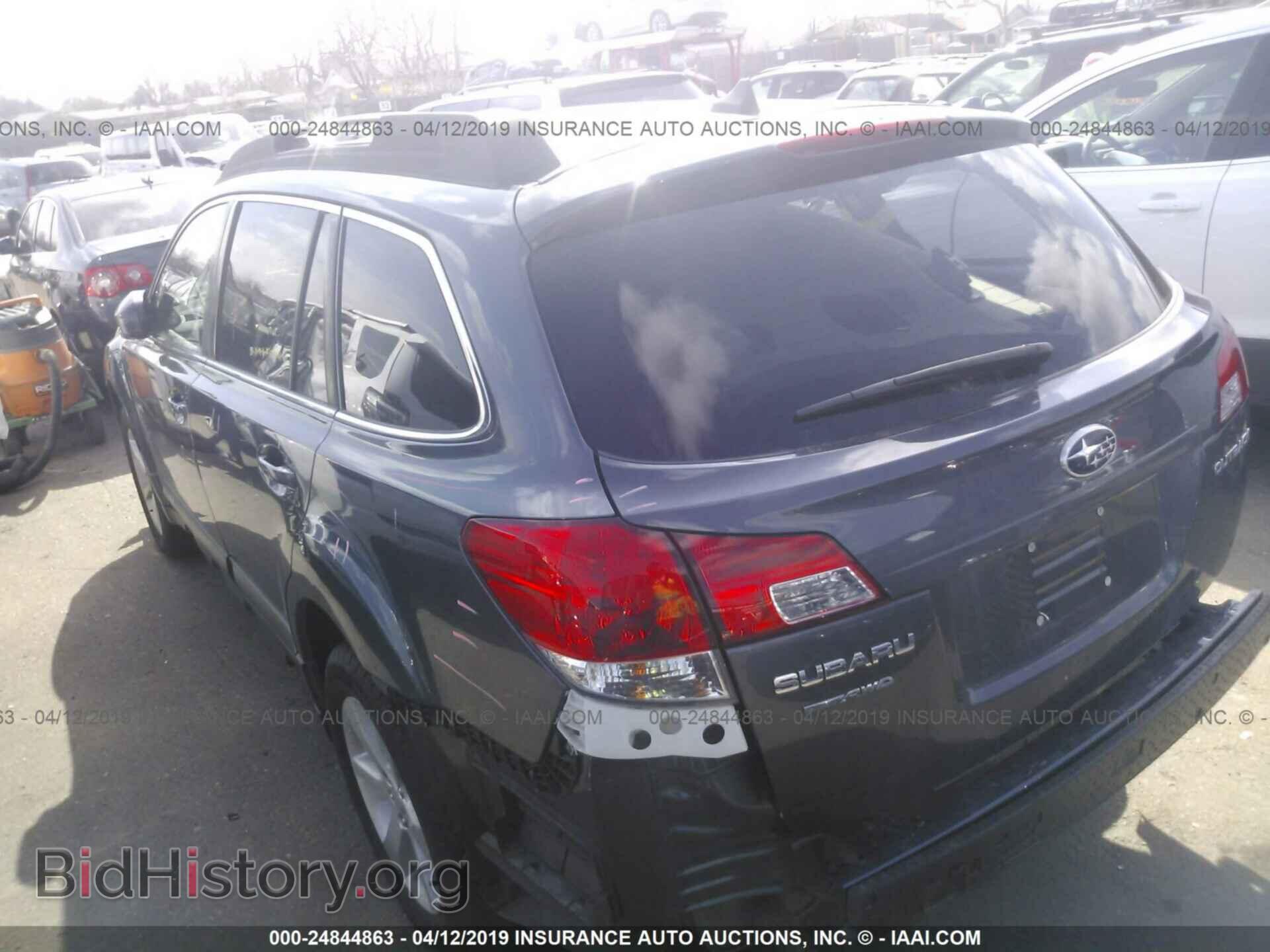 2014 SUBARU OUTBACK - VIN: 4S4BRCCC4E3298186 - Photo 3