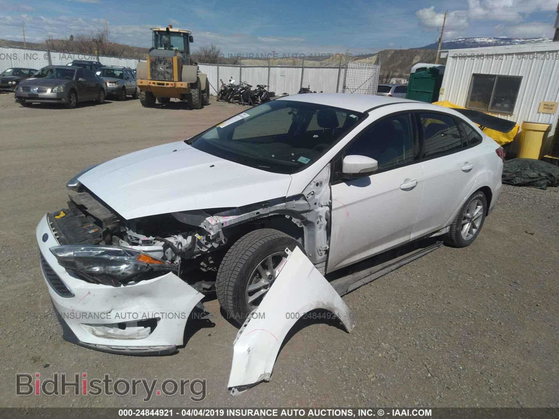 2015 FORD FOCUS - VIN: 1FADP3F29FL221214 - Photo 2