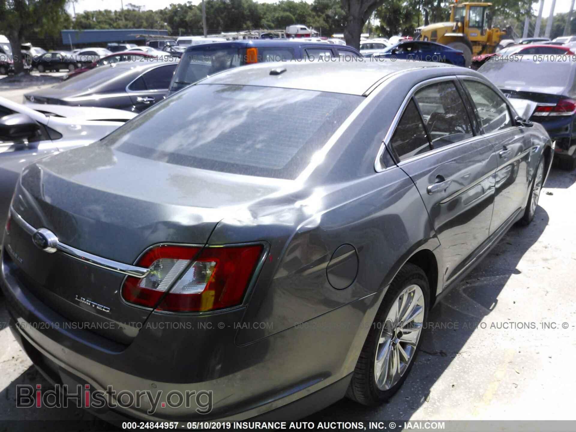 2011 FORD TAURUS - VIN: 1FAHP2FW6BG101131 - Photo 4