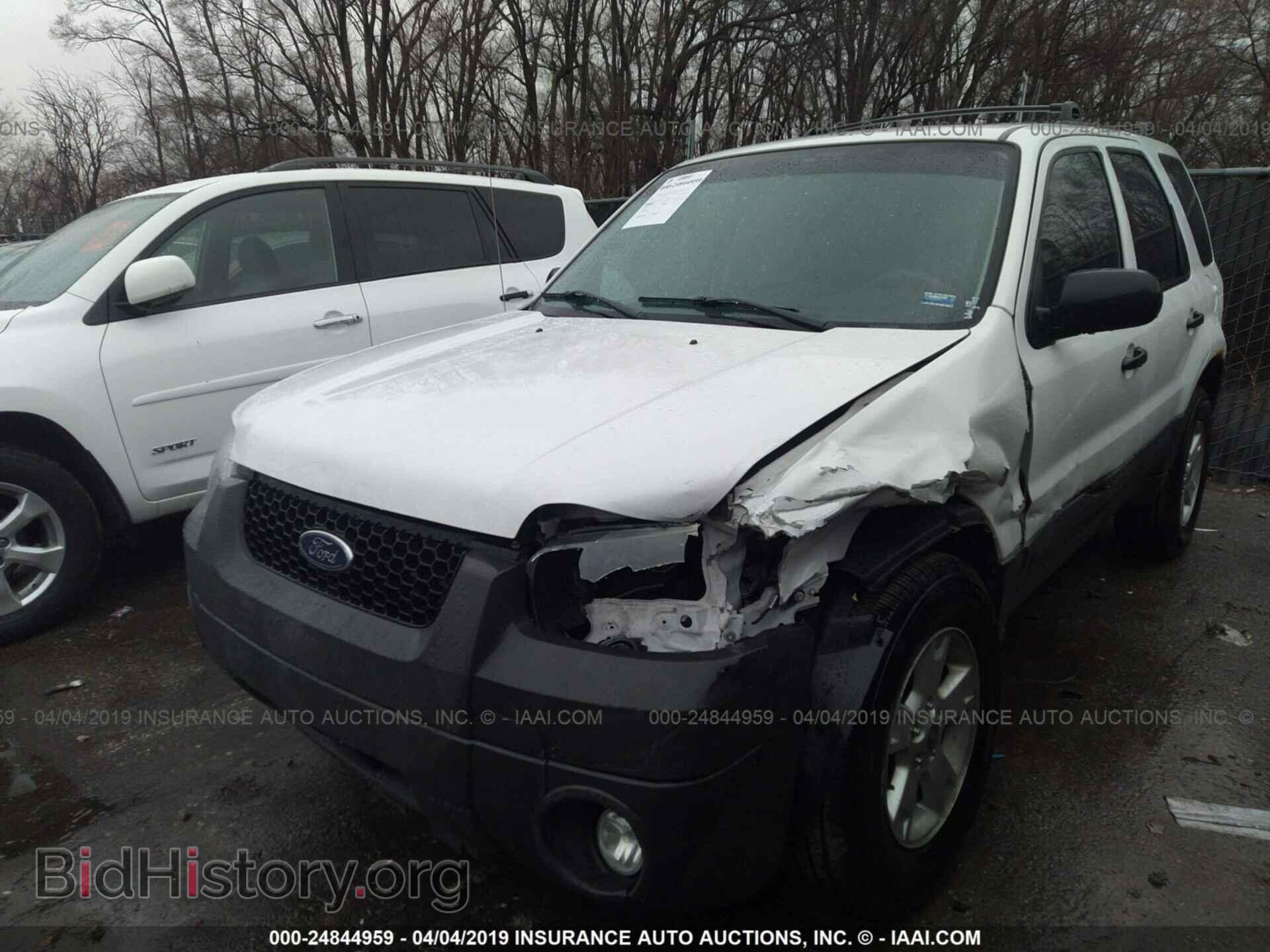 2007 FORD ESCAPE - VIN: 1FMCU03187KB70302 - Фото 2