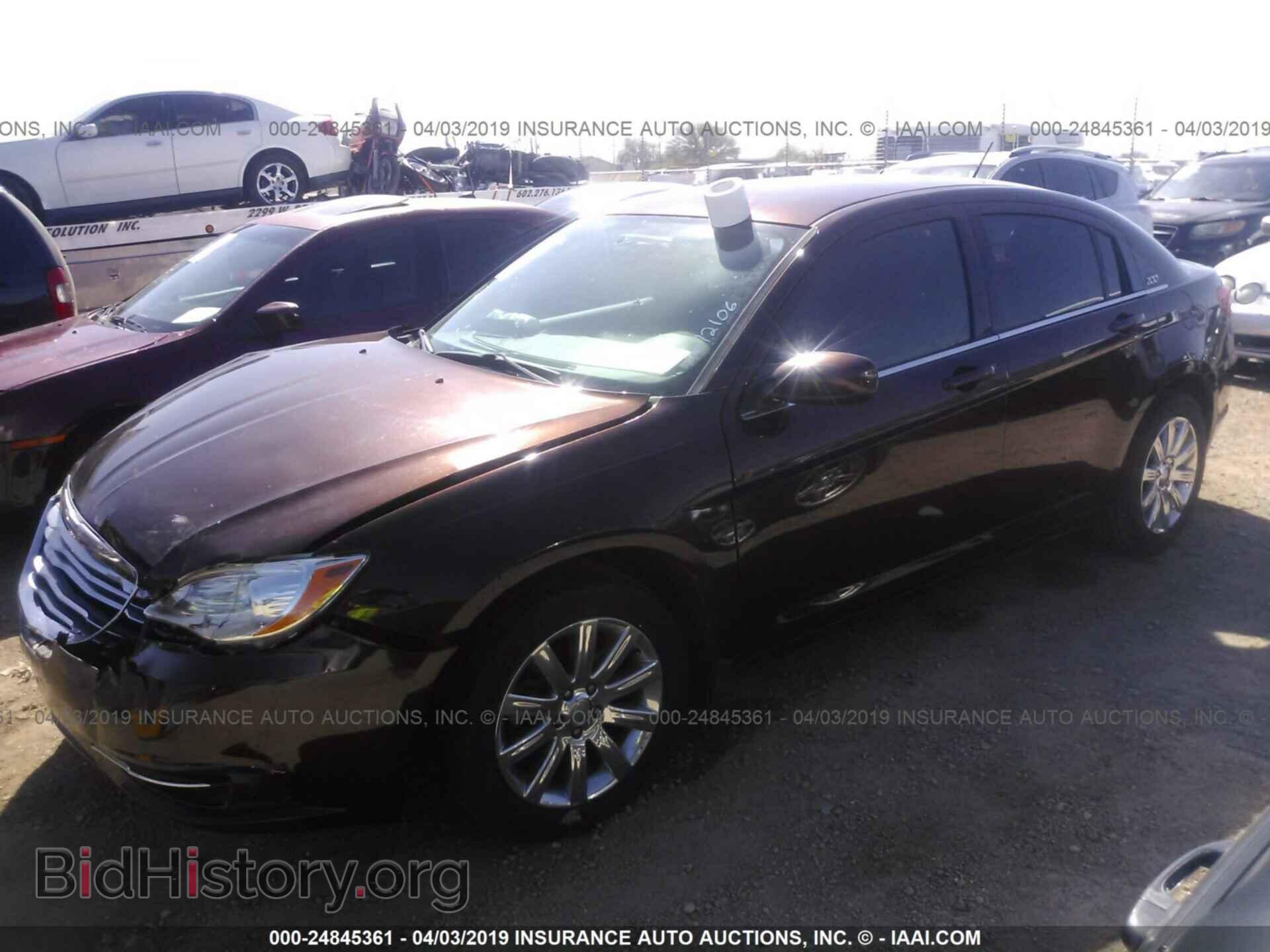 2013 CHRYSLER 200 - VIN: 1C3CCBBB4DN672106 - Photo 2