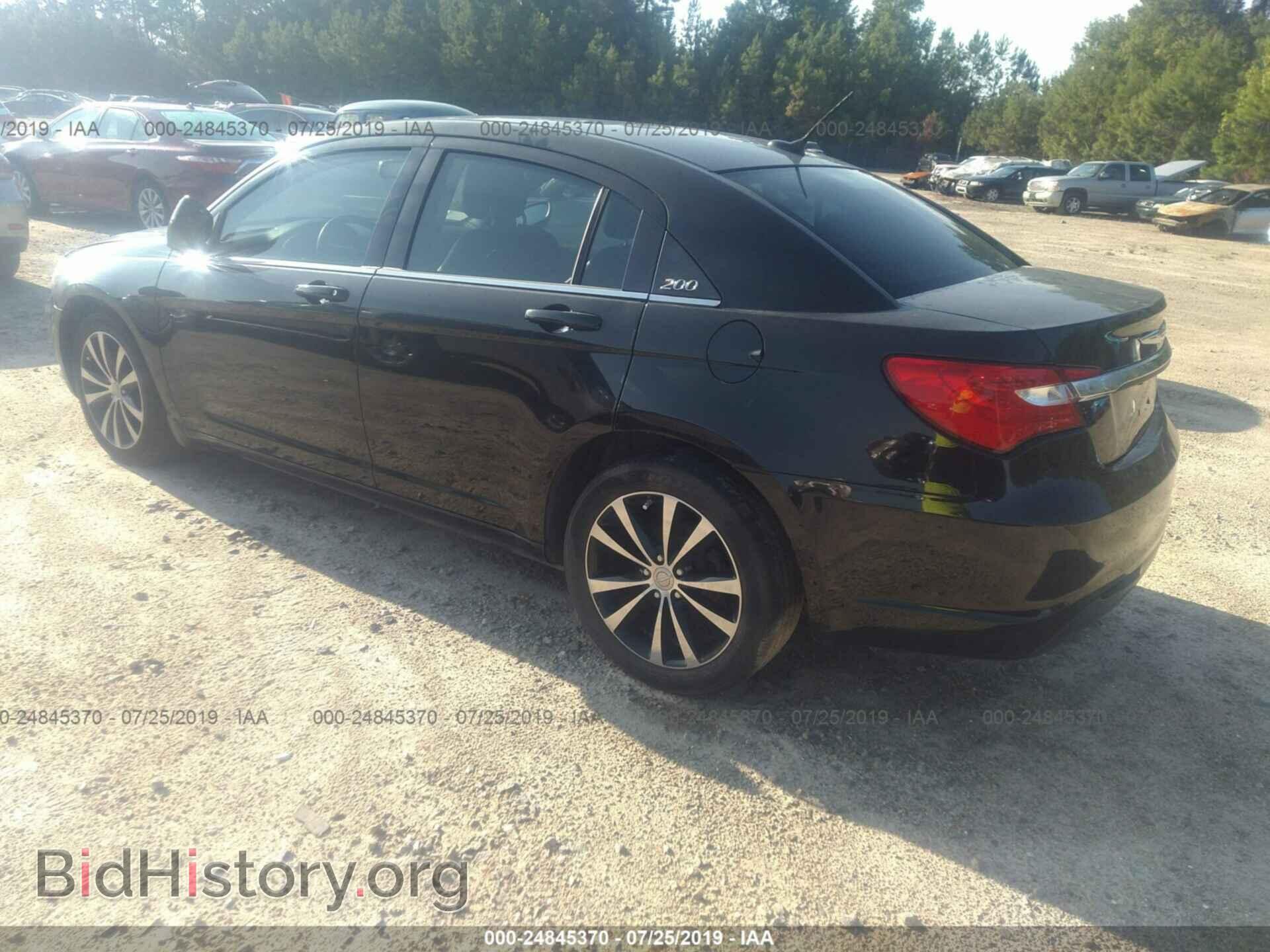 2013 CHRYSLER 200 - VIN: 1C3CCBCG3DN744942 - Фото 3