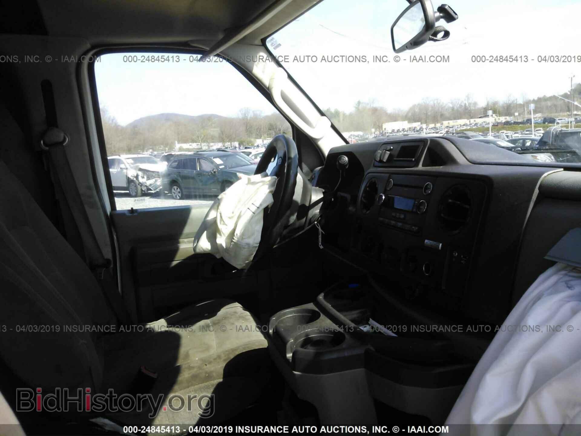 2011 FORD ECONOLINE - VIN: 1FTSS3EL9BDA81079 - Фото 5