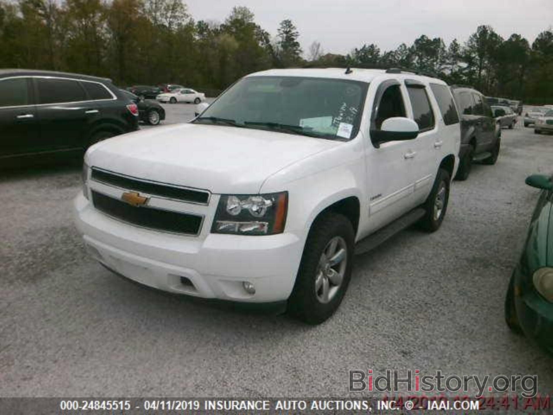 Фотография 1GNSCBE05DR216147 - CHEVROLET TAHOE 2013